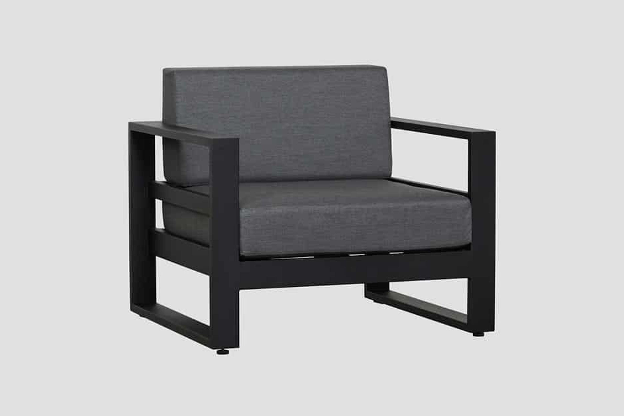Tasman Alu Single Sofa