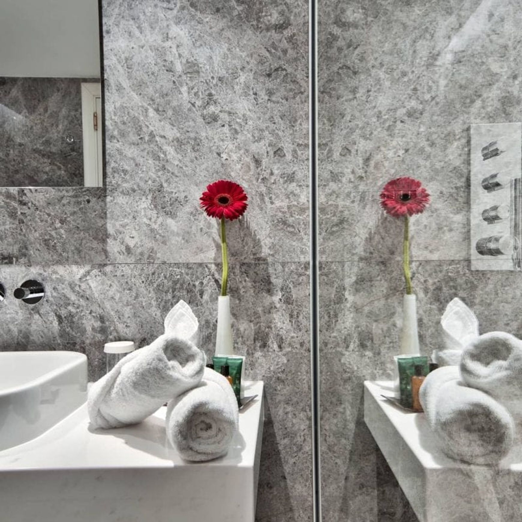 Tundra Grey Honed Limestone Tiles