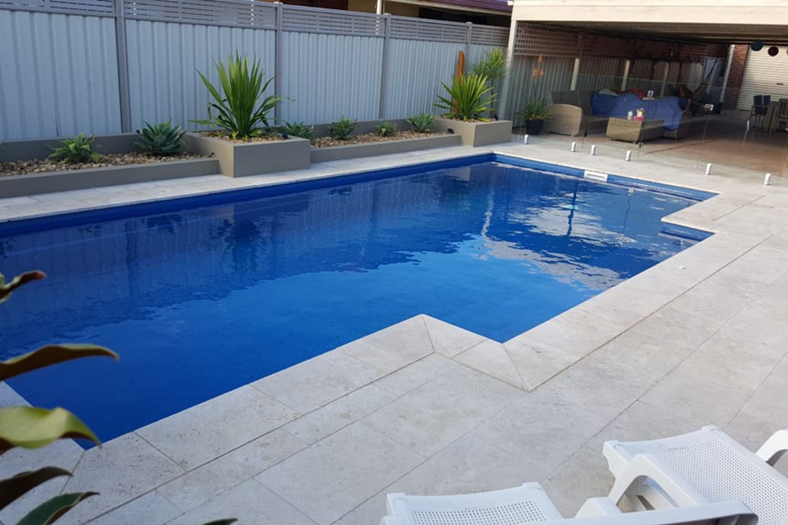 Tuscan Travertine Pool Coping