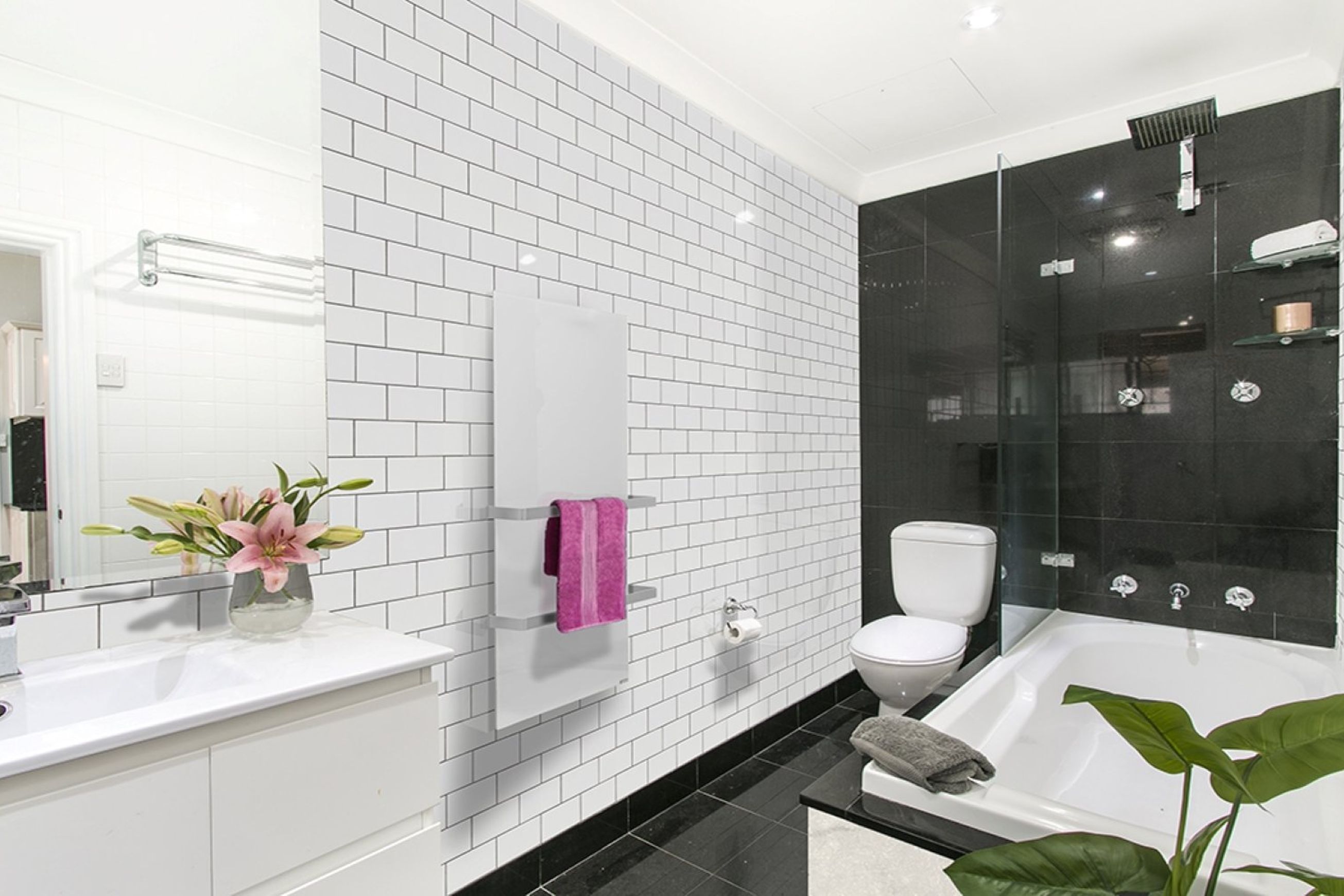 Select XLS — Bathroom & Towel Heater