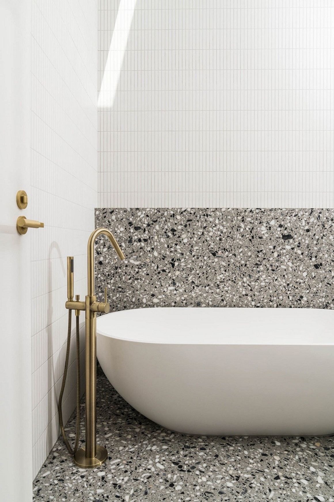 Zanda Zurich Privacy Kit with Latch and Door Handle Lever Satin Brass 9347SB - Customise to your needs