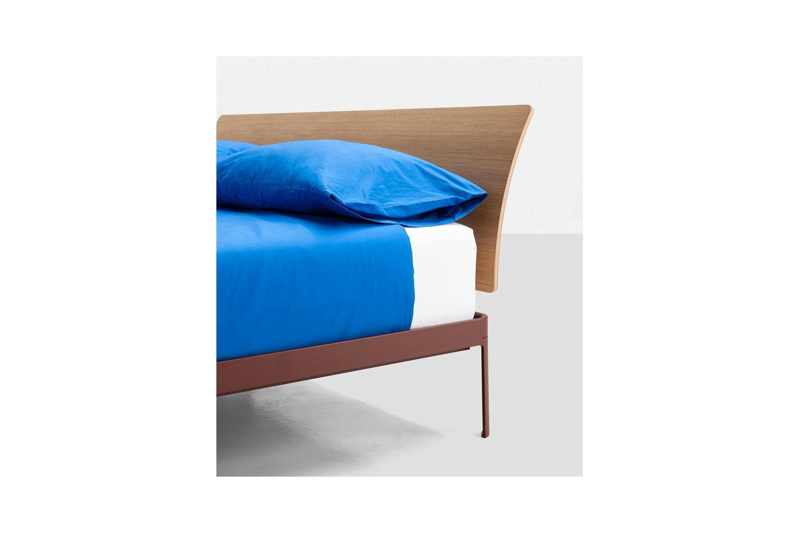 Alualu Bed