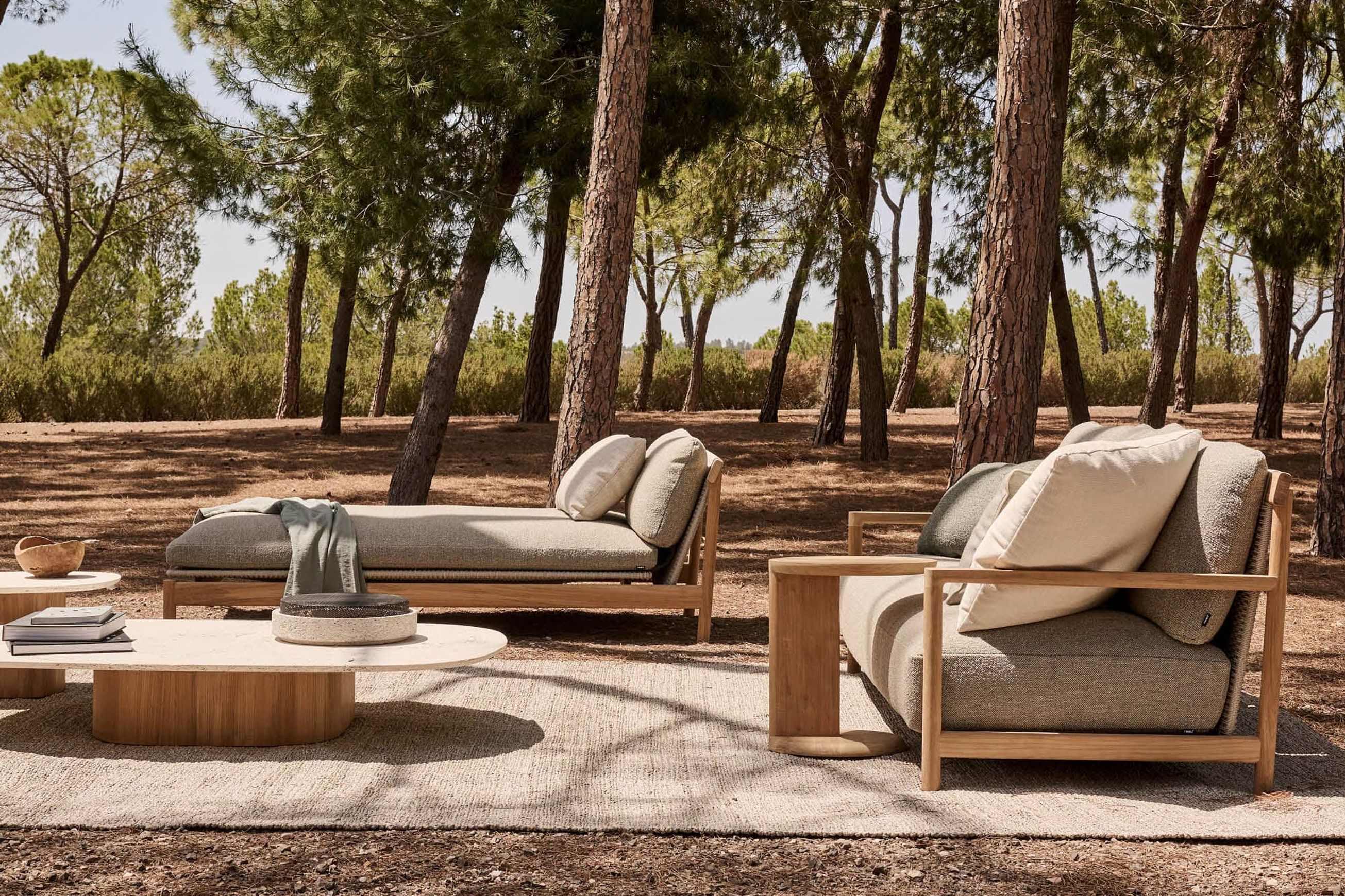 Amanu Sofa