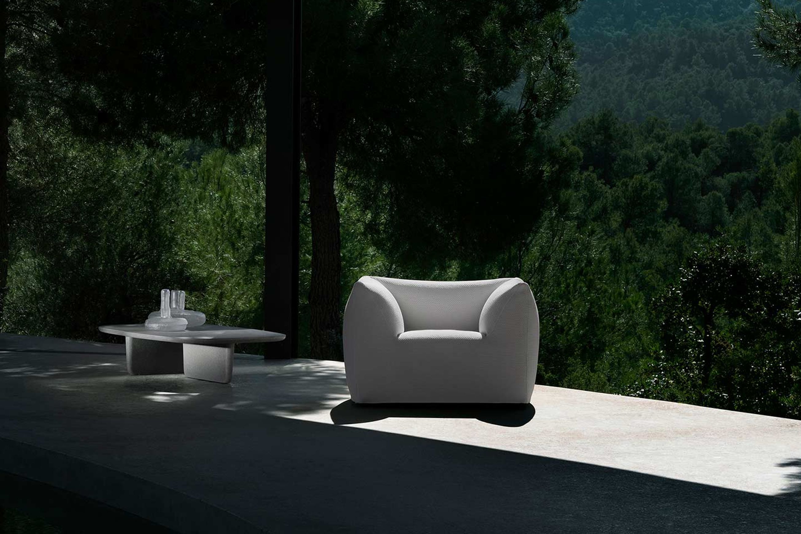 B&B Italia Outdoor La Bambola Armchair