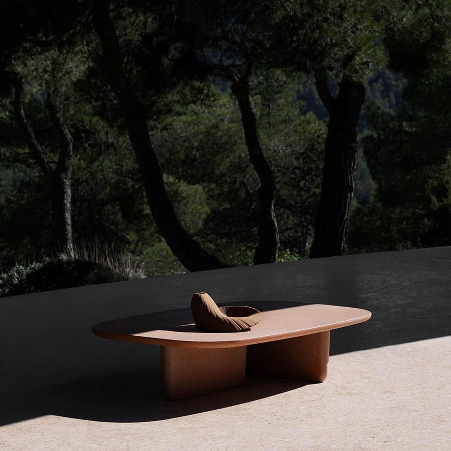 B&B Italia Outdoor Tobi-Ishi Coffee Table