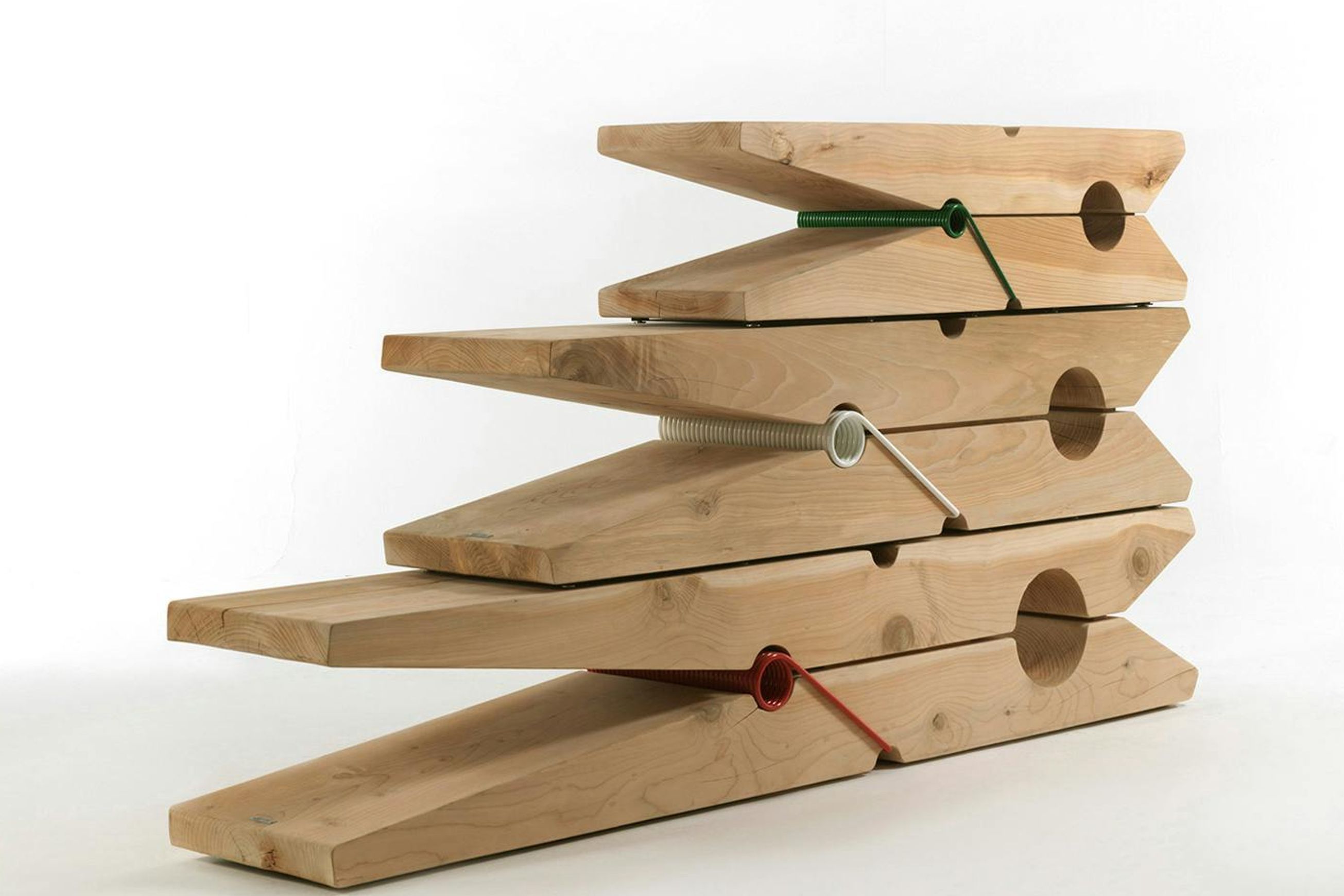 Molletta Bench