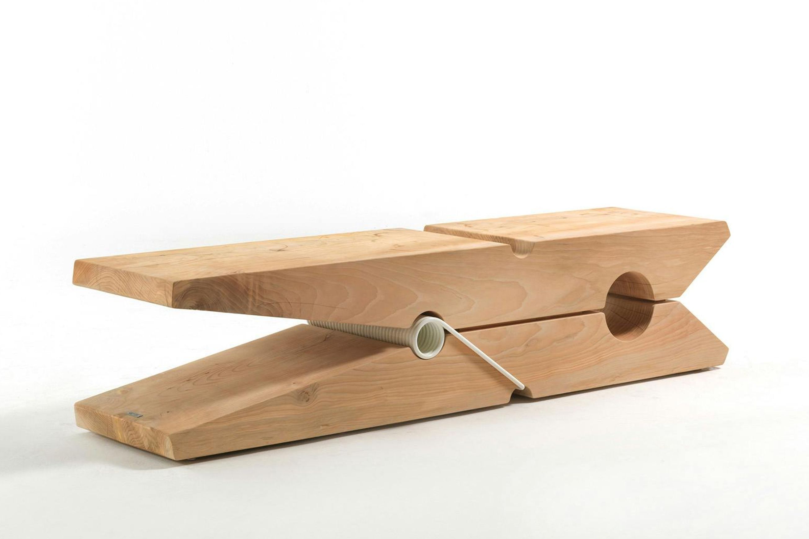 Molletta Bench