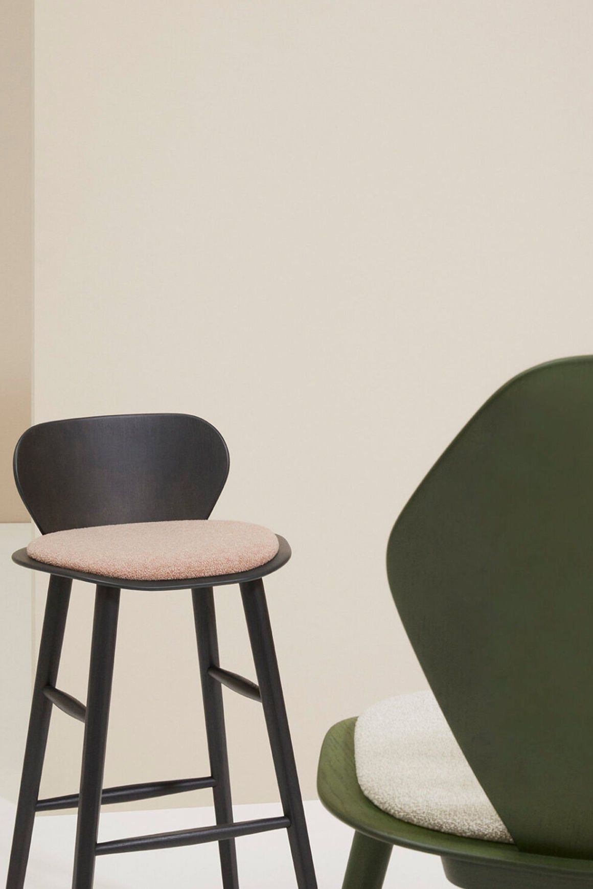 Edelweiss Stool