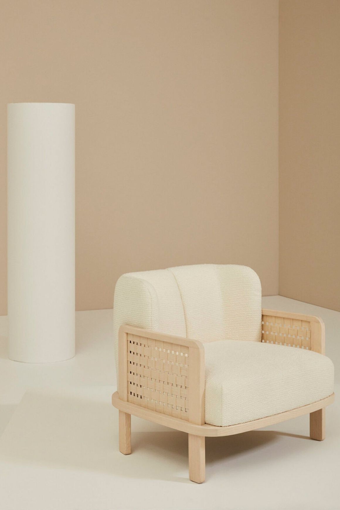 Raquette Lounge Chair