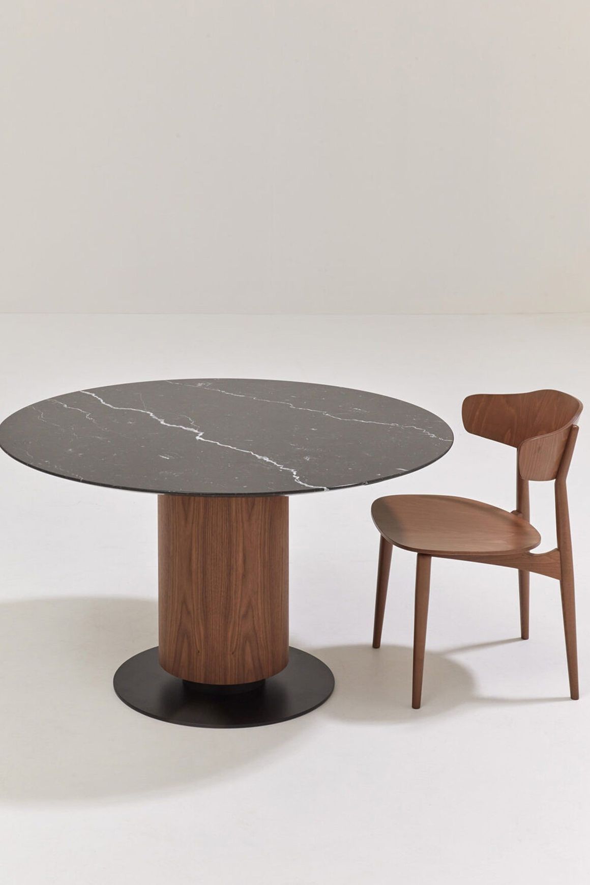 Colonna Table