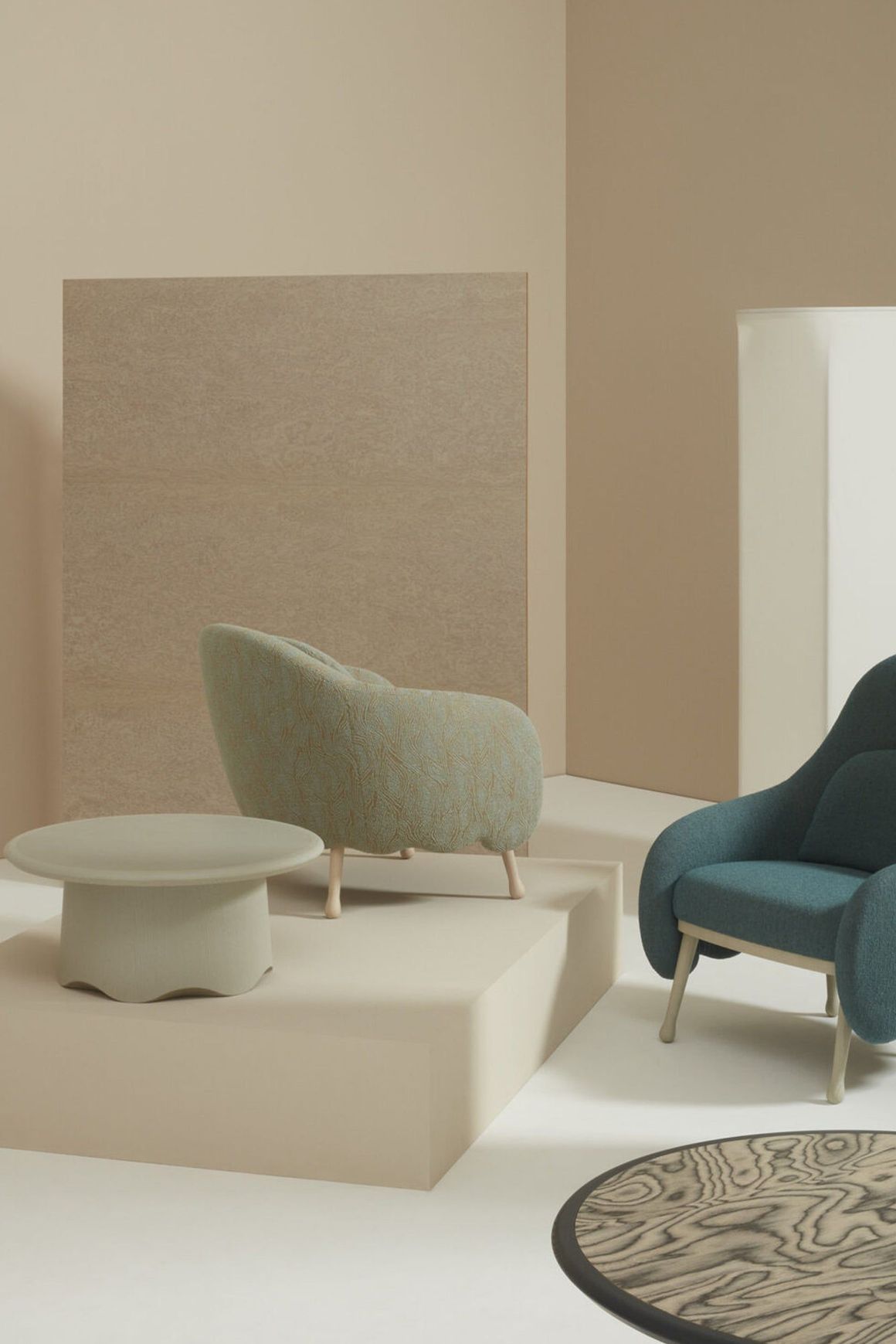 Corolla Lounge Chair