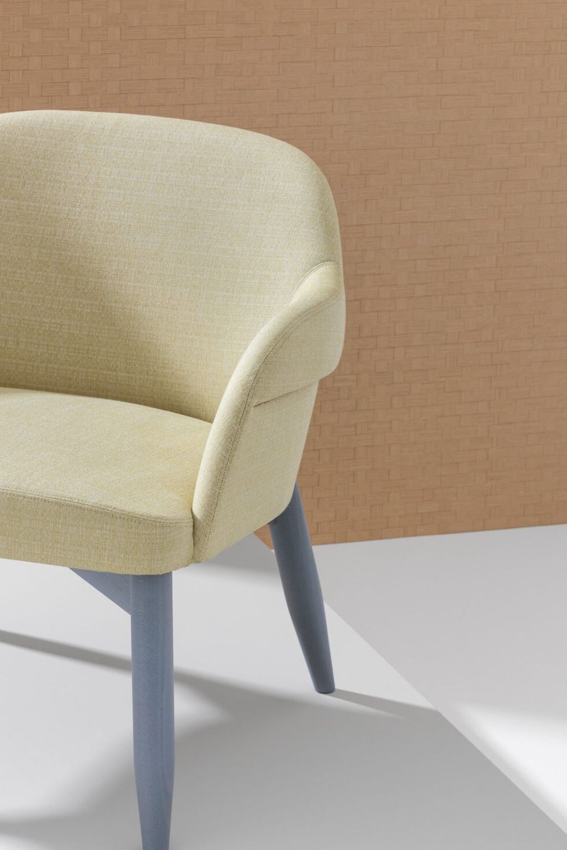 Spy Lounge Chair