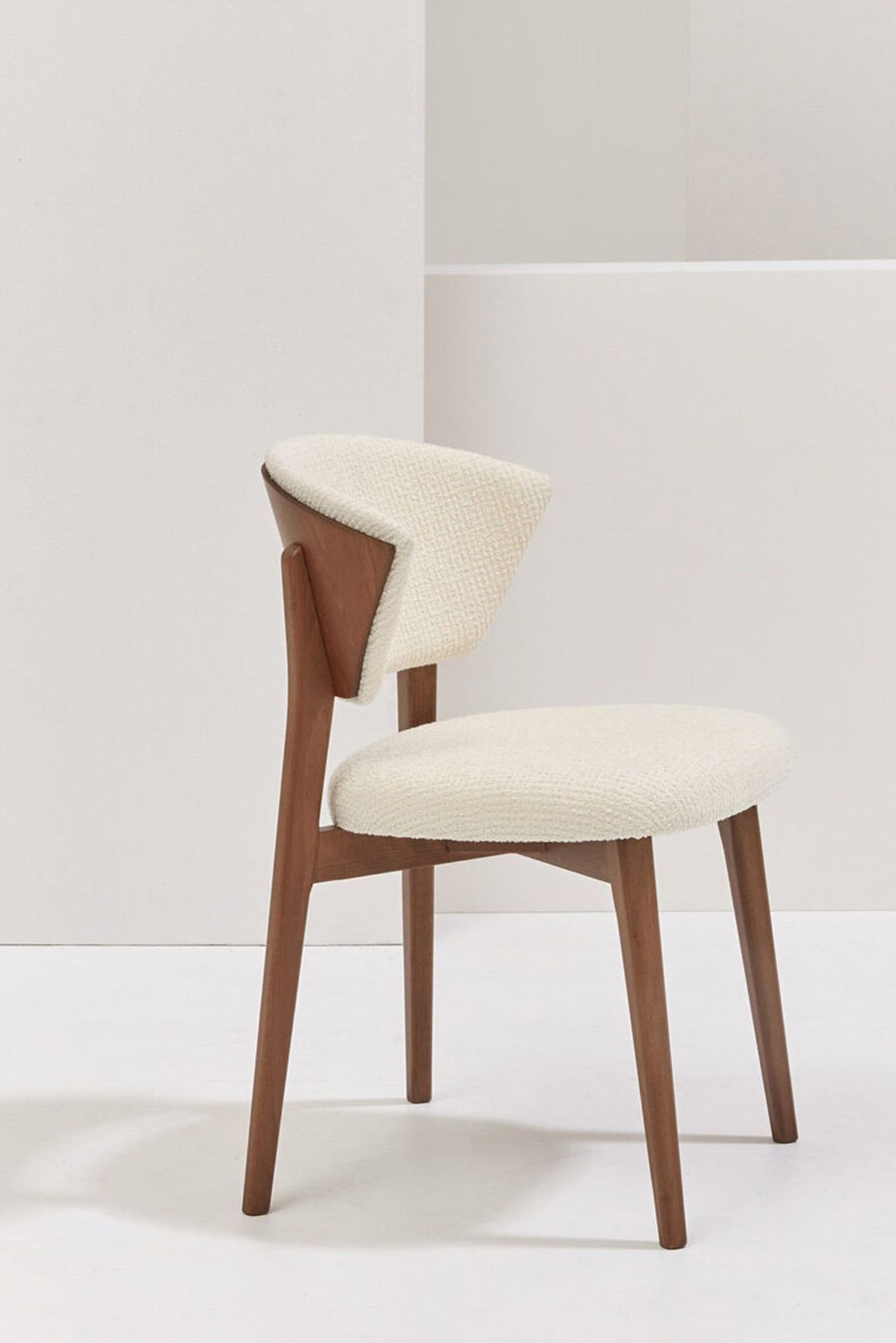 Stella Chair