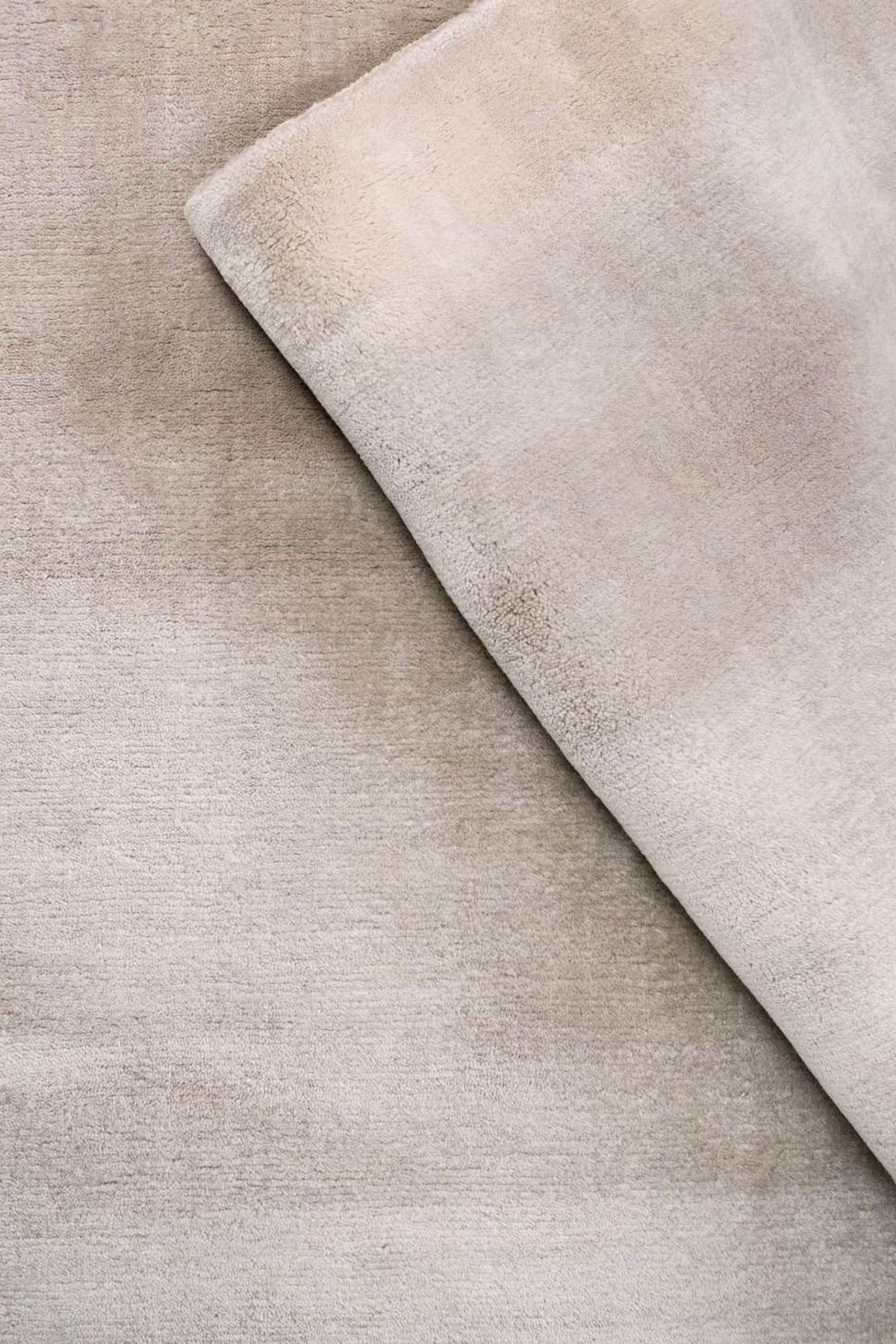 Cashmere Rug | Latte