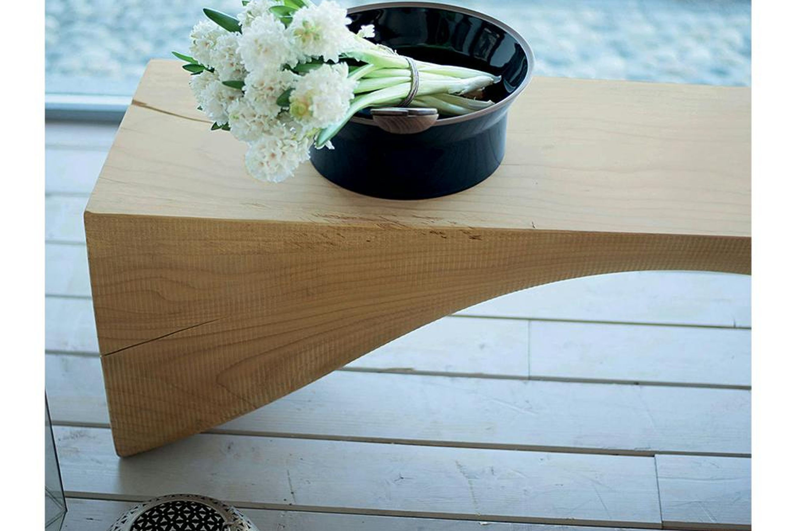 Curve Bench