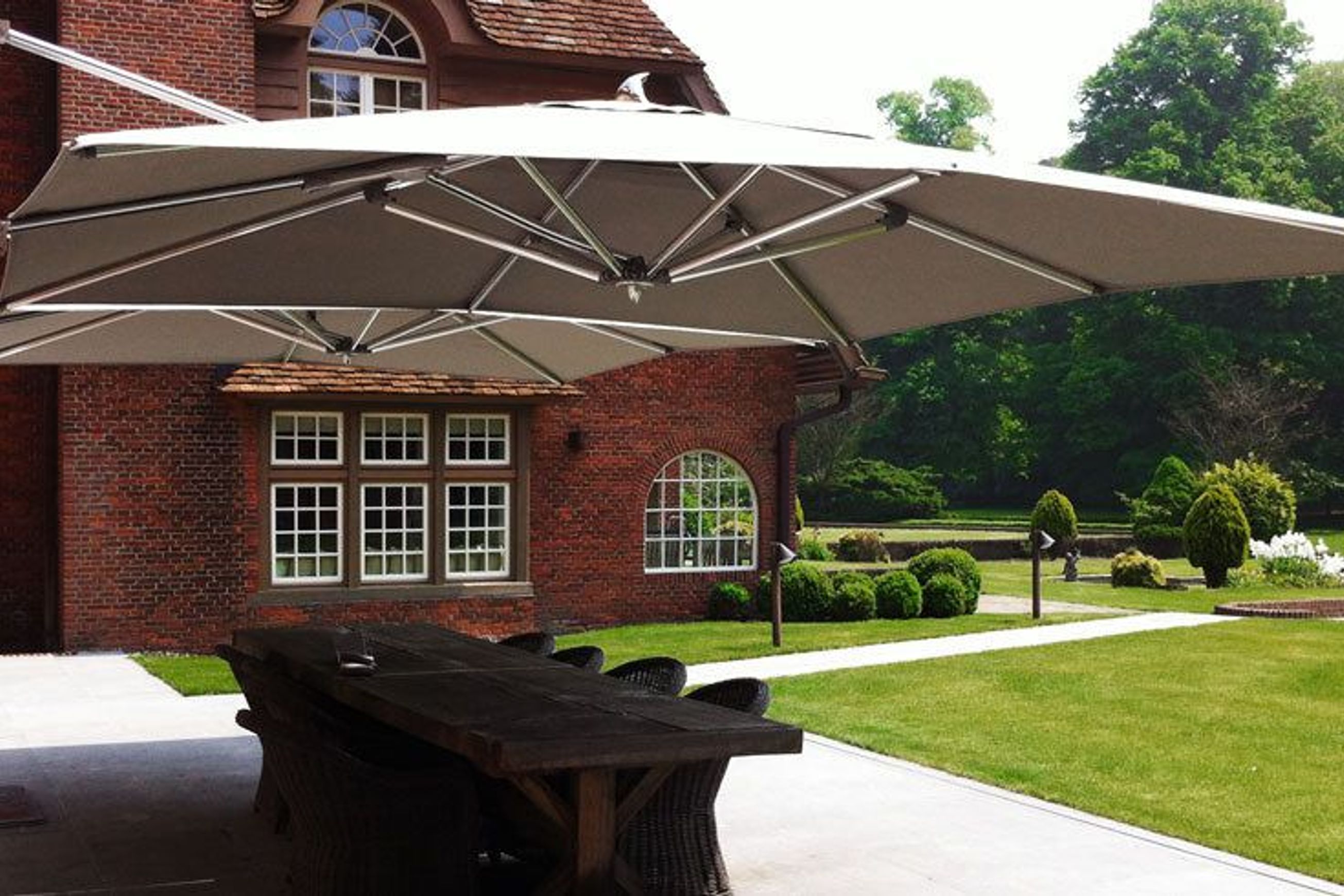 Tuuci Ocean Master Max Cantilever