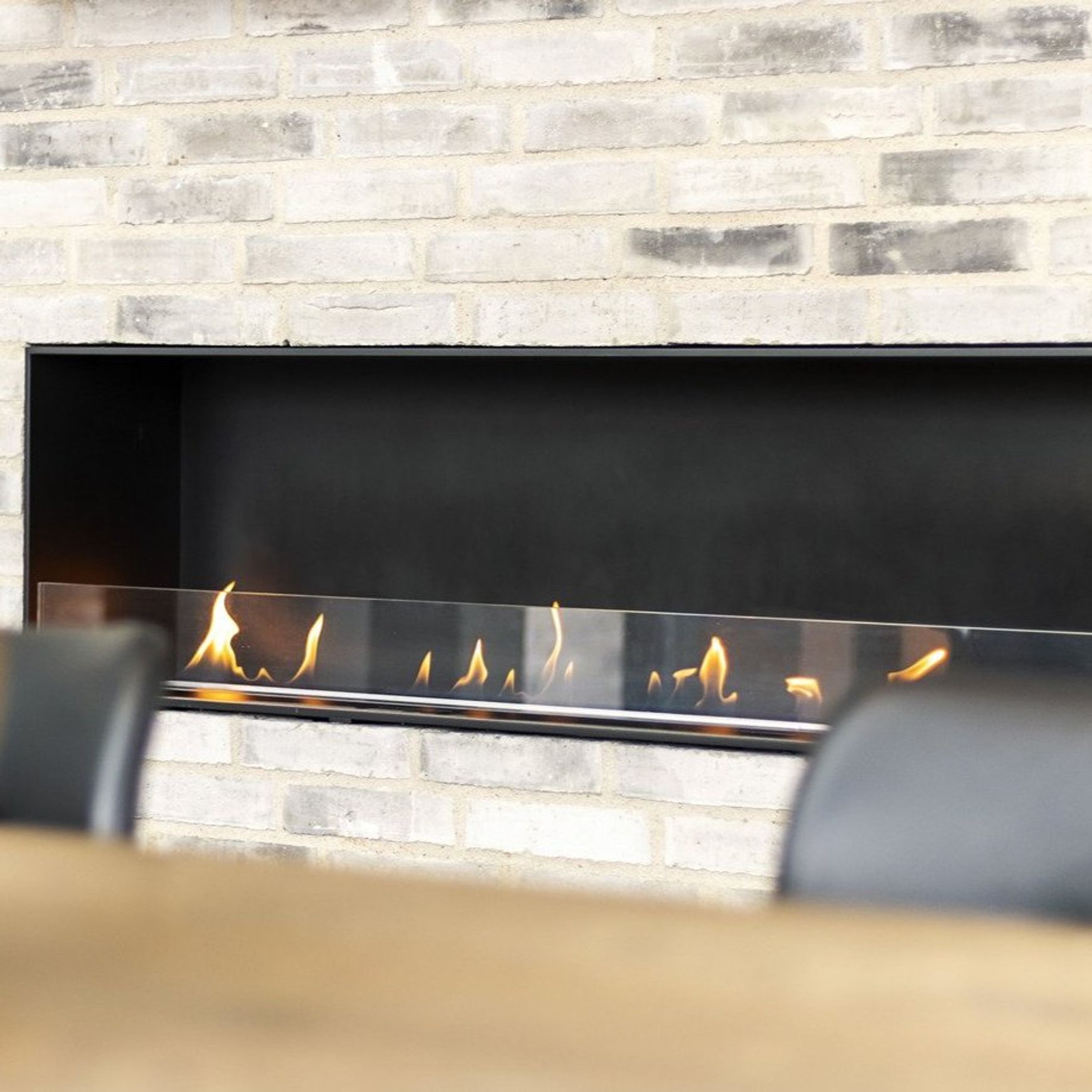 Decoflame Montreal BEV Net Zero Front Facing Fireplace