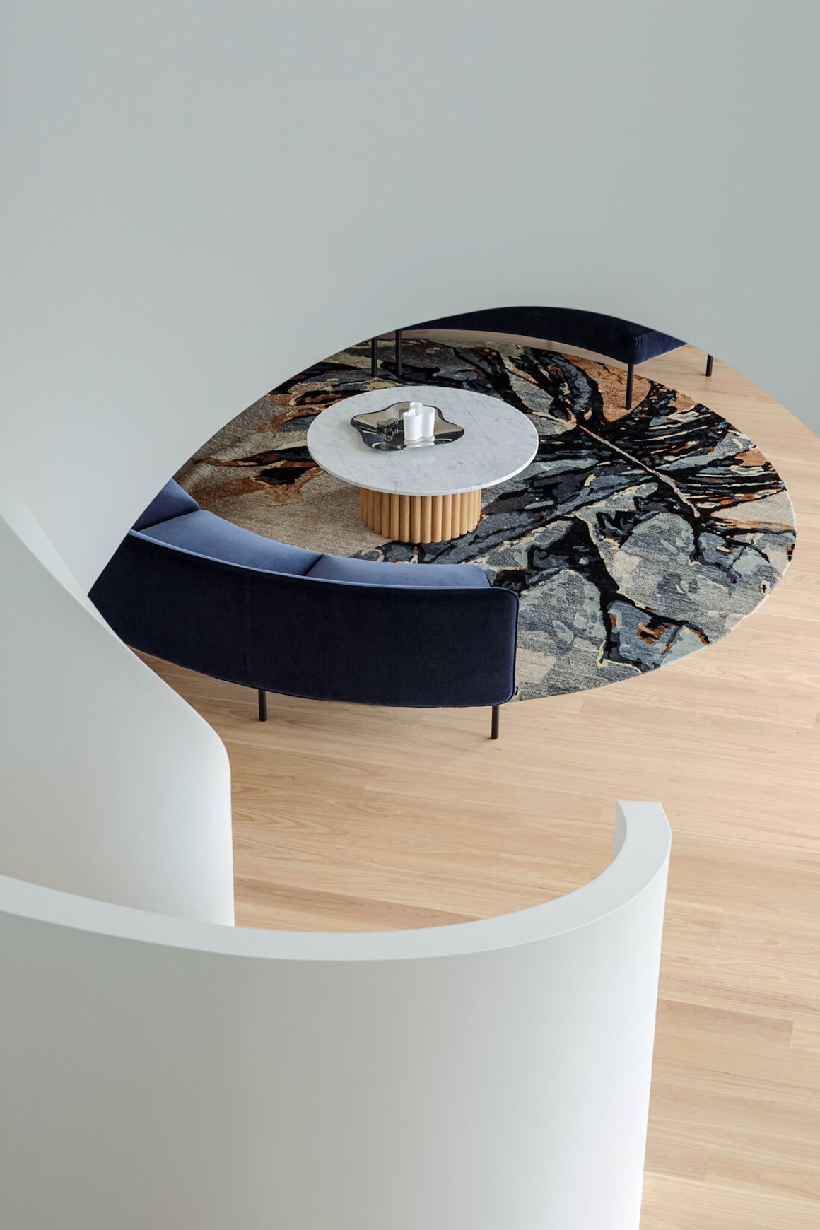 Wings l Handknotted Rugs