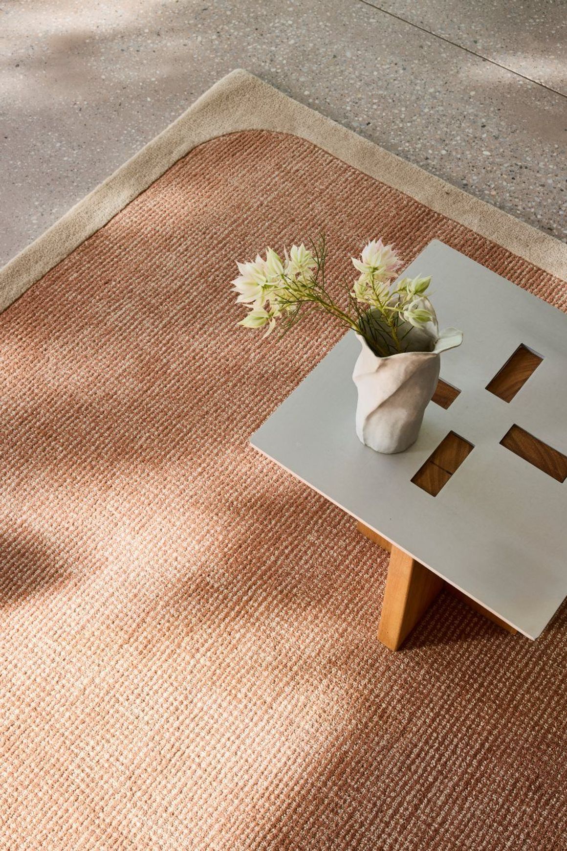 Wolfram Border Fudge l Hand Tufted Rugs