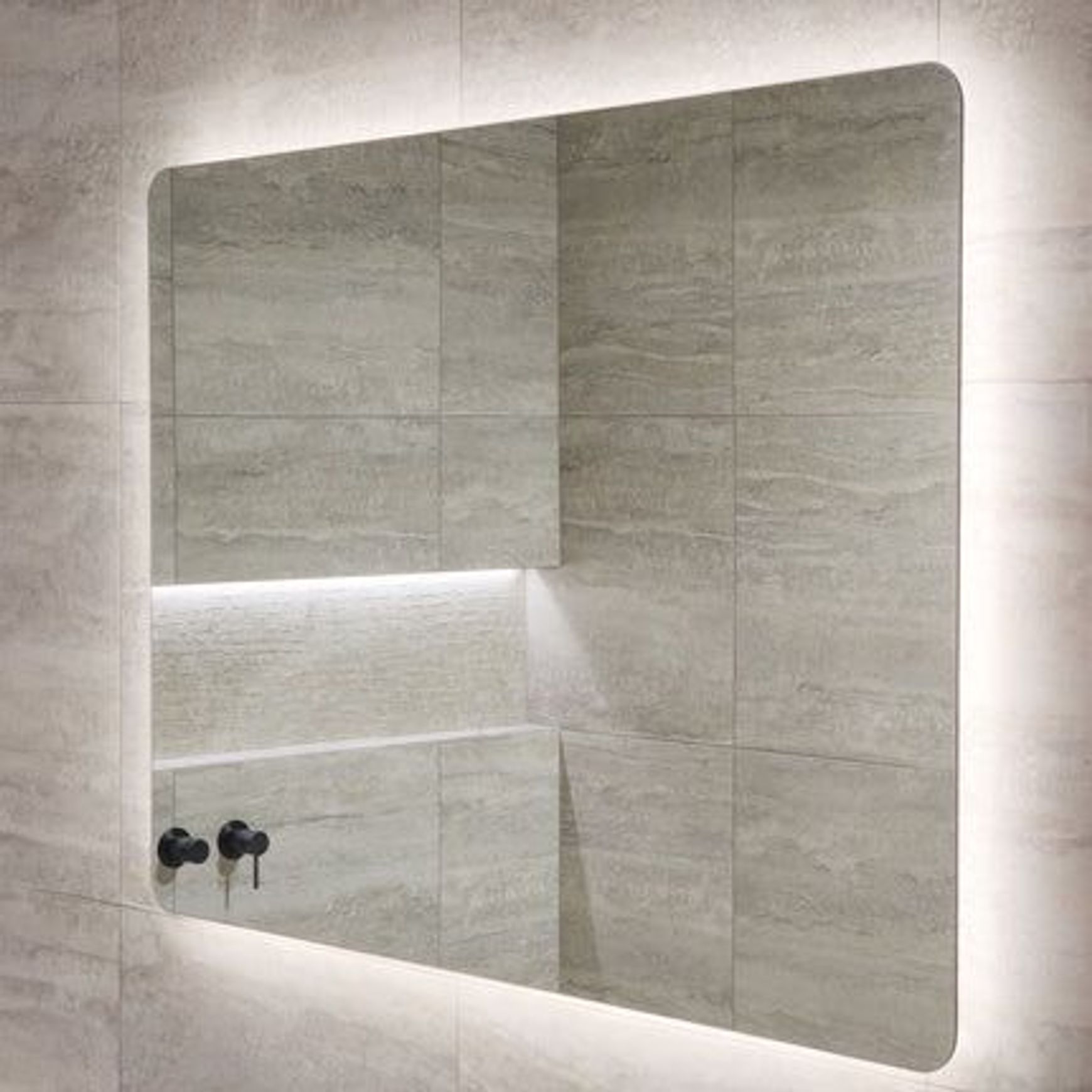 Euro 900 Rectangle LED Mirror