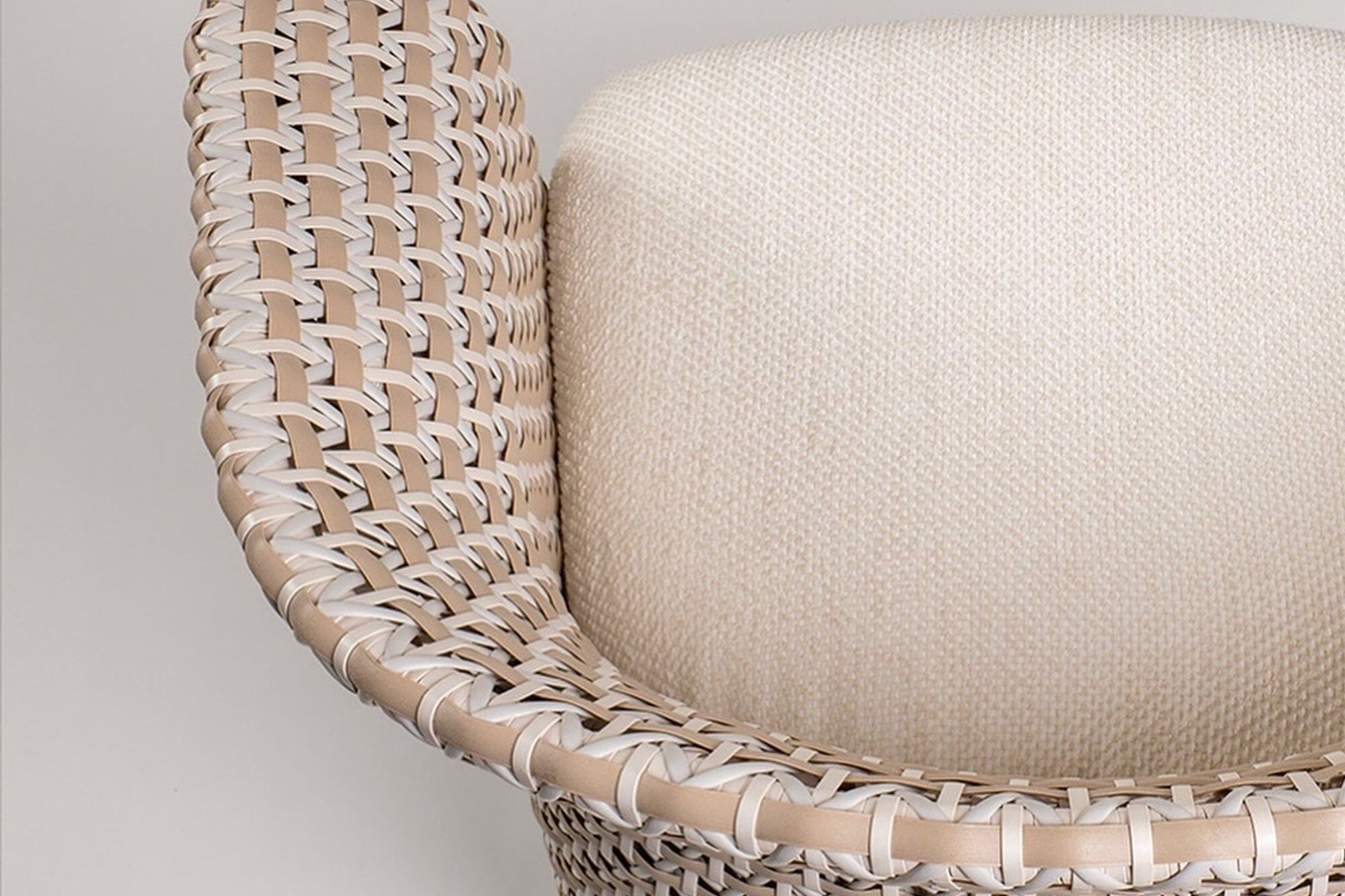 FLLAIR Outdoor Lounge Chair