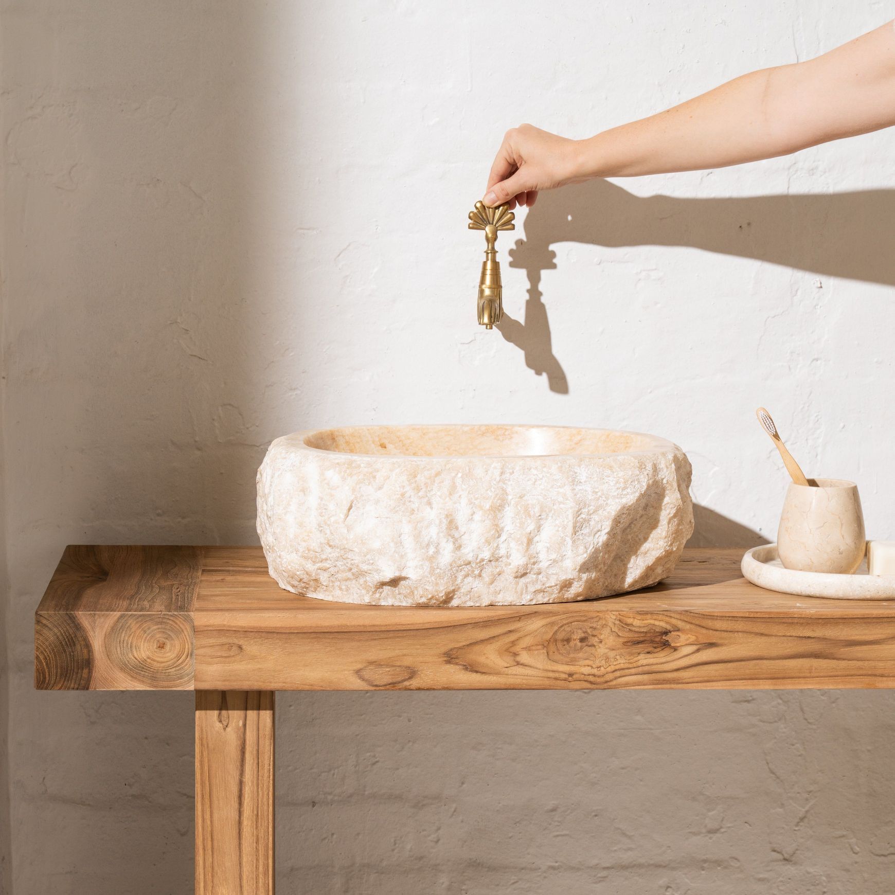 Halia Raw Onyx Basin