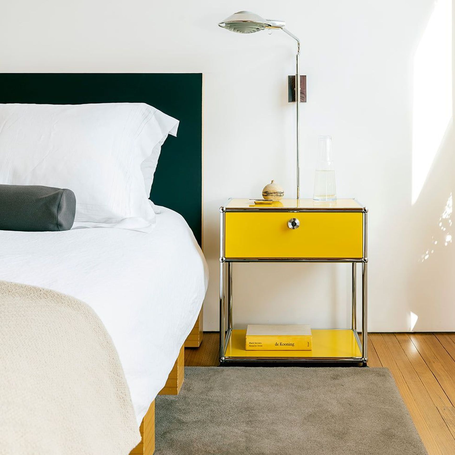 Haller Bedside