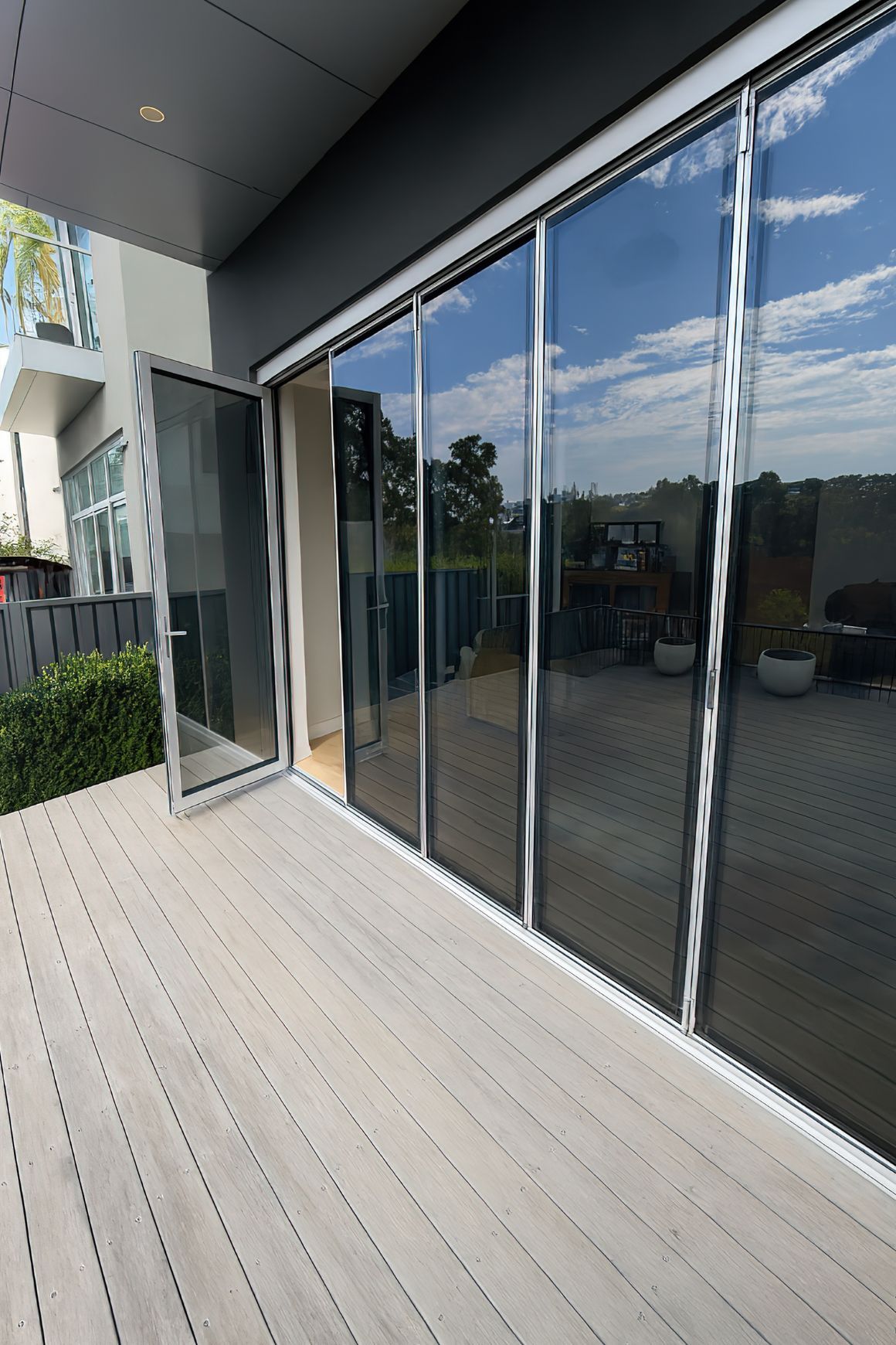 TITAN Bonded Sashes - Ultra-Slim Flush-Glazed Sashes