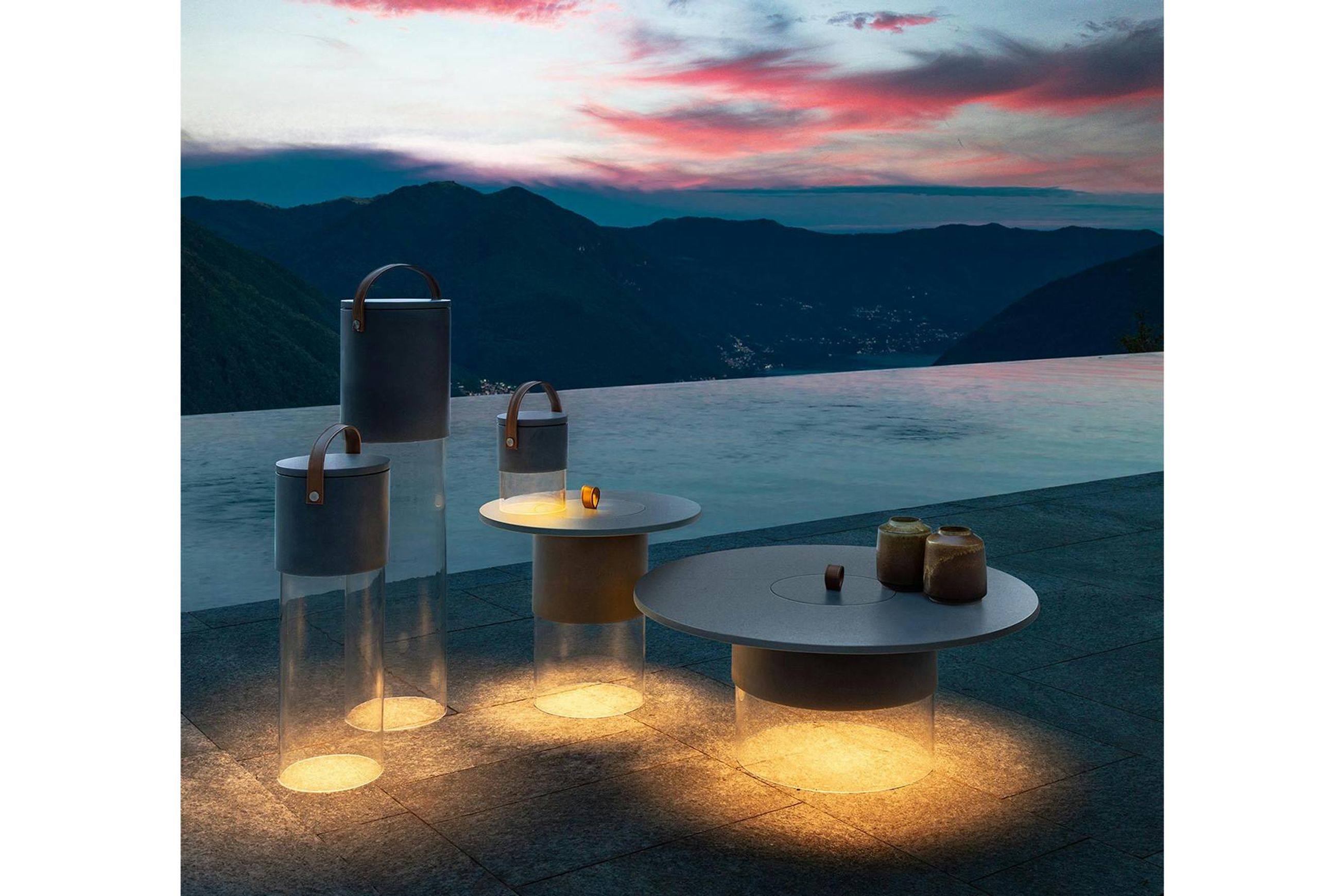 Kuka Outdoor Lamp