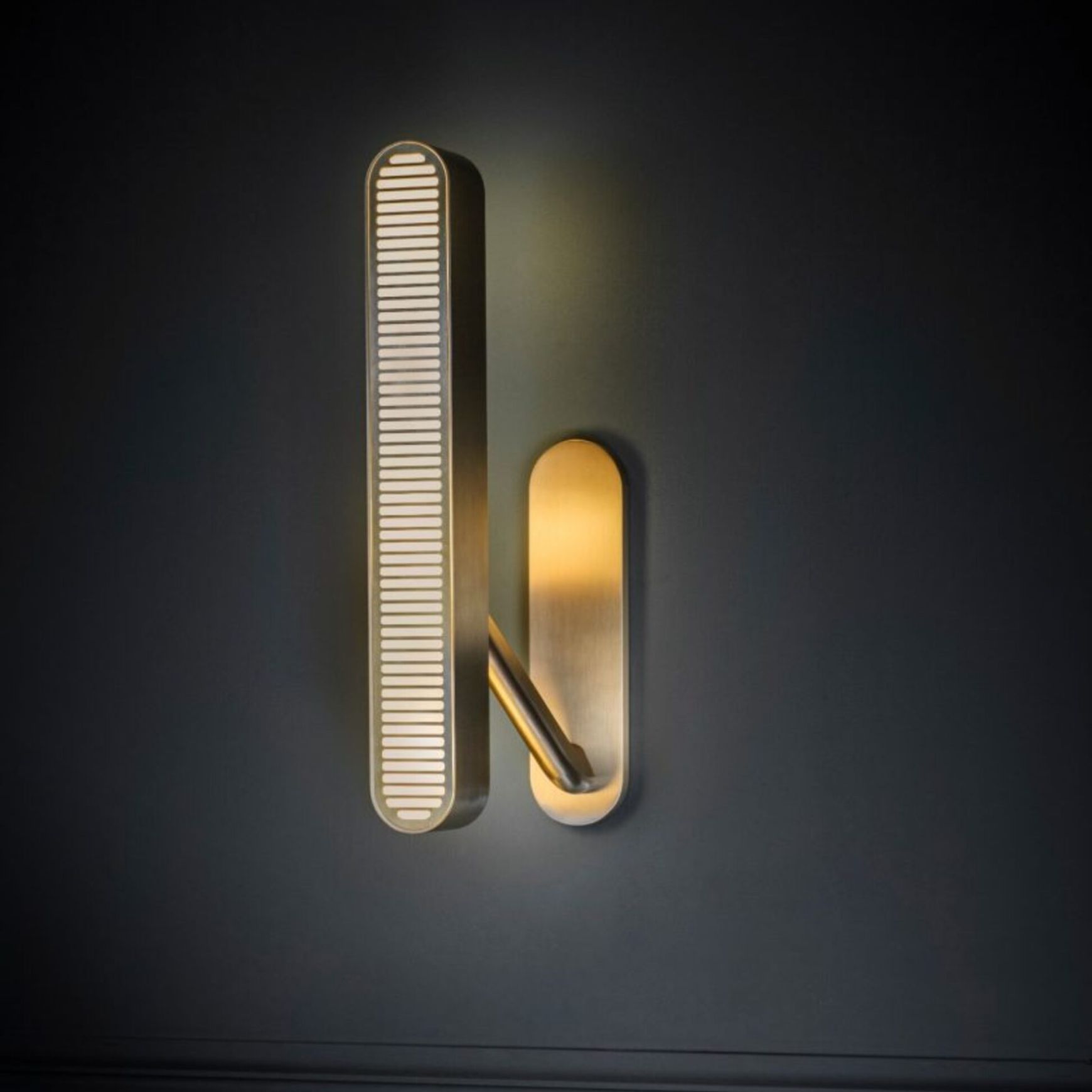 Colt Wall Light