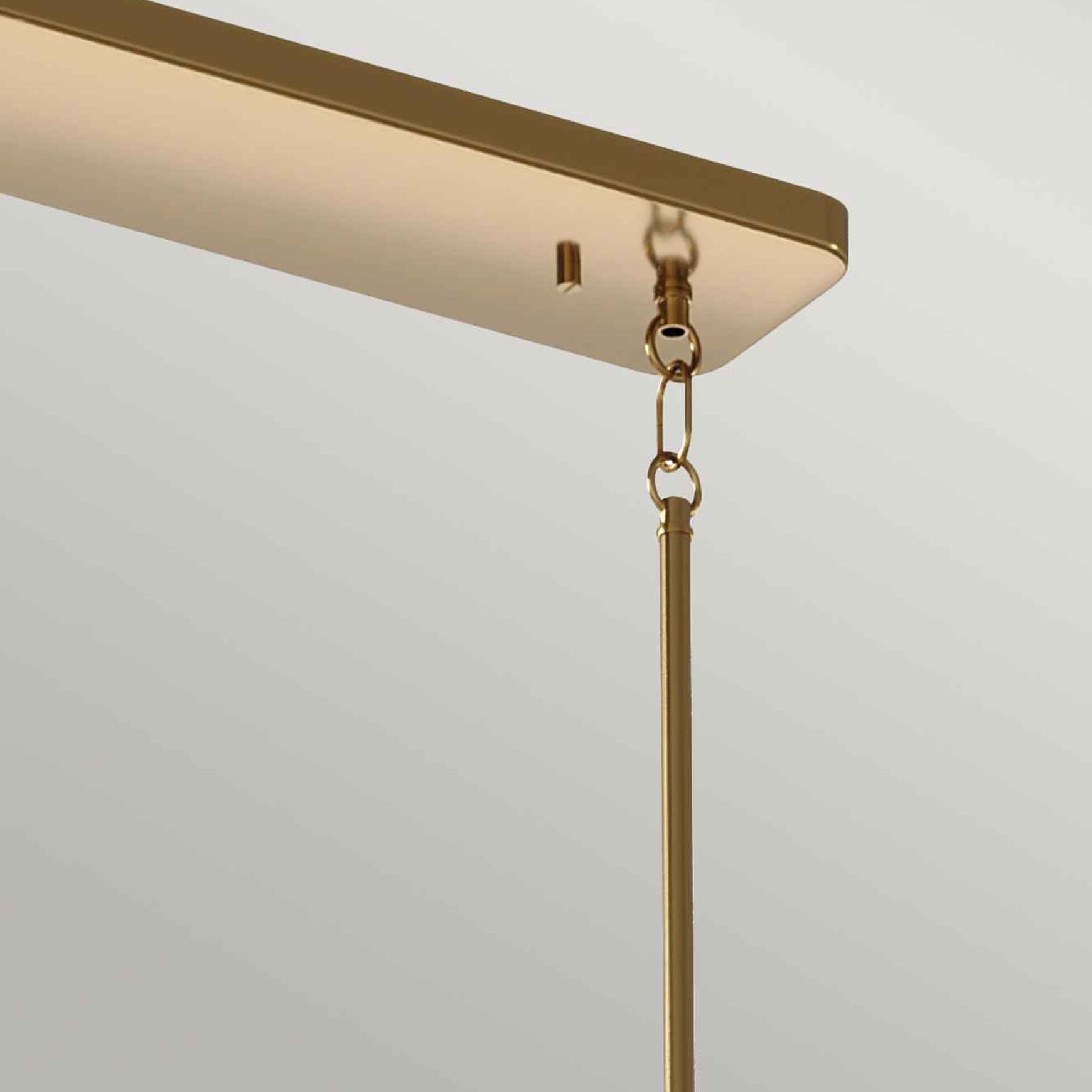 Kimrose 10lt Linear Chandelier