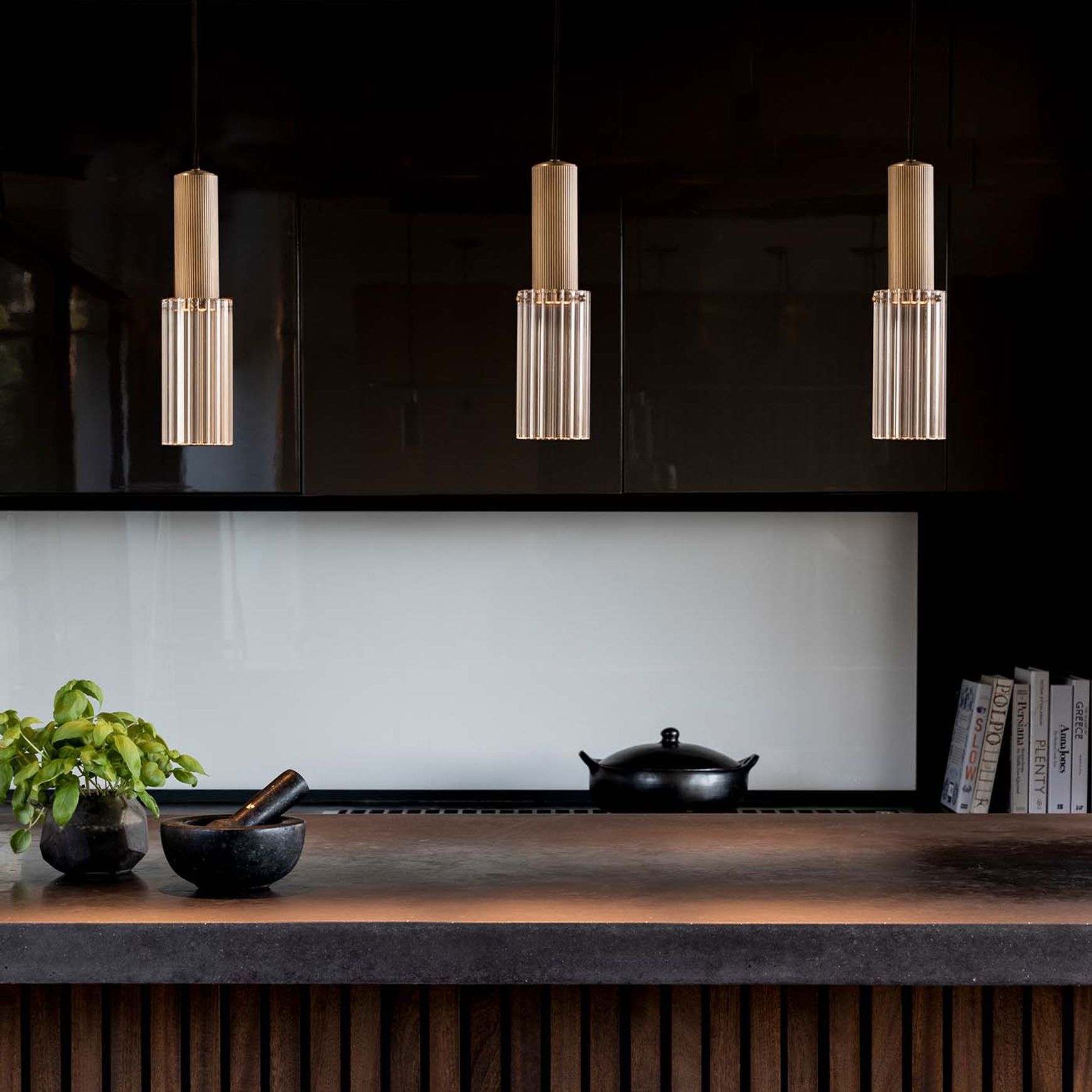 Flume Large Pendant Light