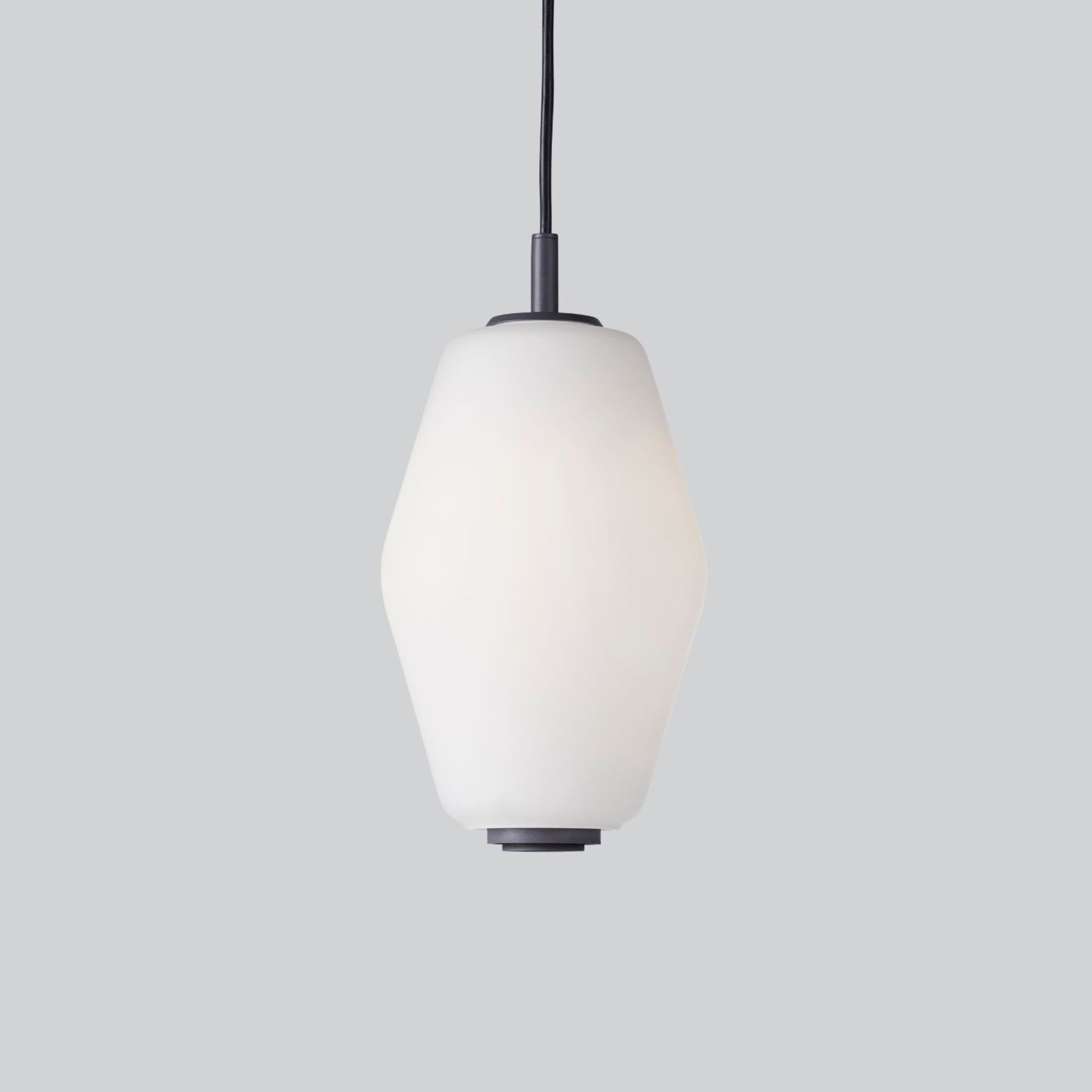 Dahl Pendant Light