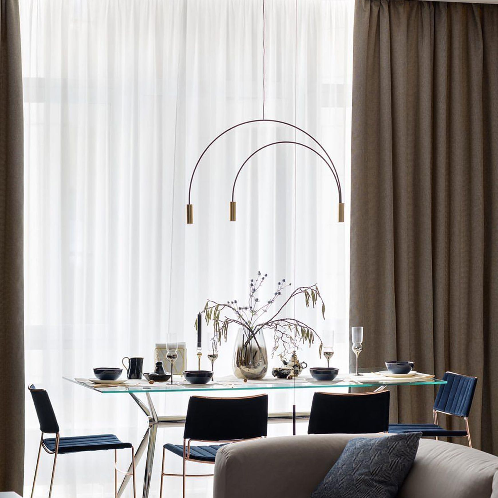 Volta 3lt Pendant Light