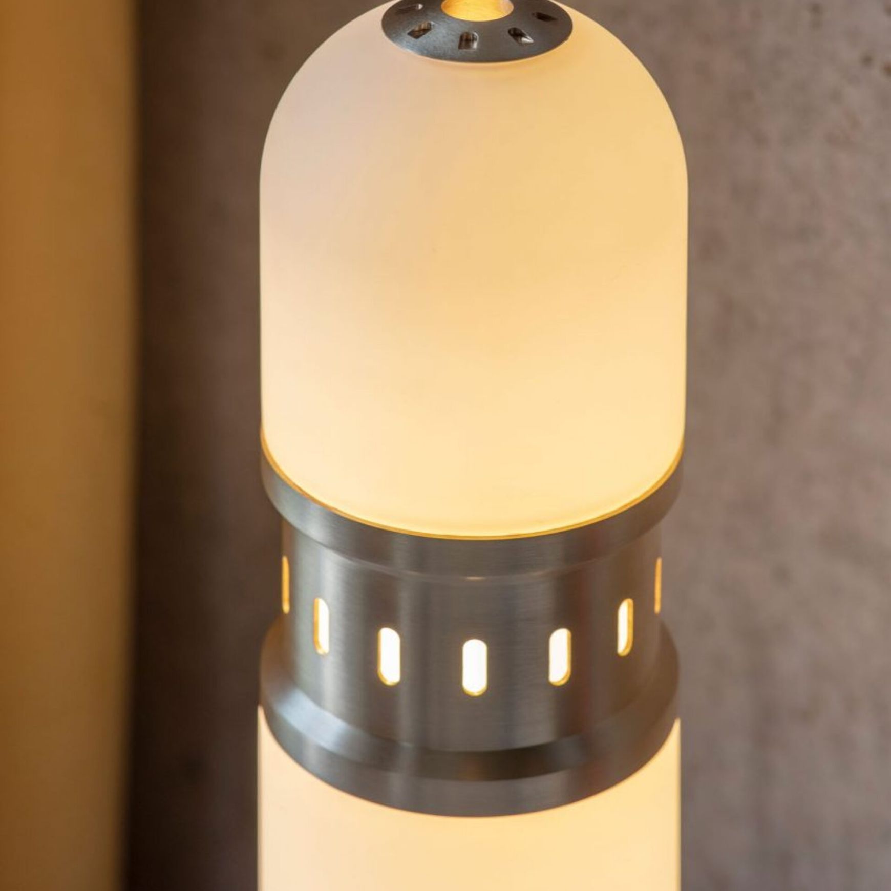Occulo Table Lamp
