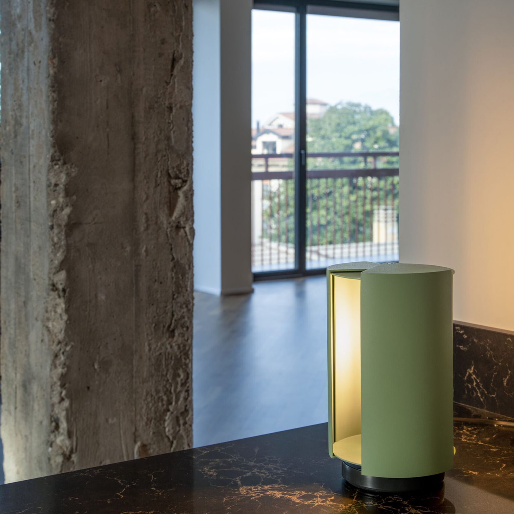 Pivotante à Poser Table Lamp