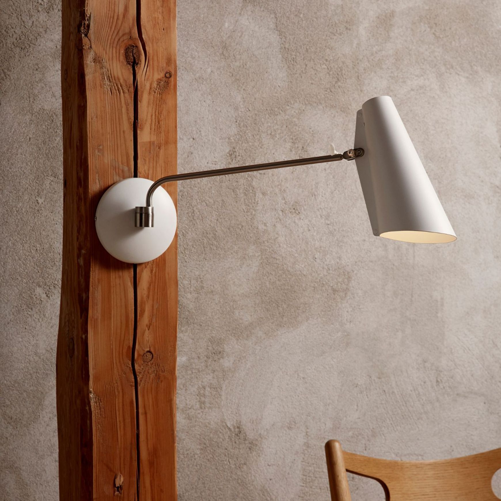 Birdy Swing Wall Light
