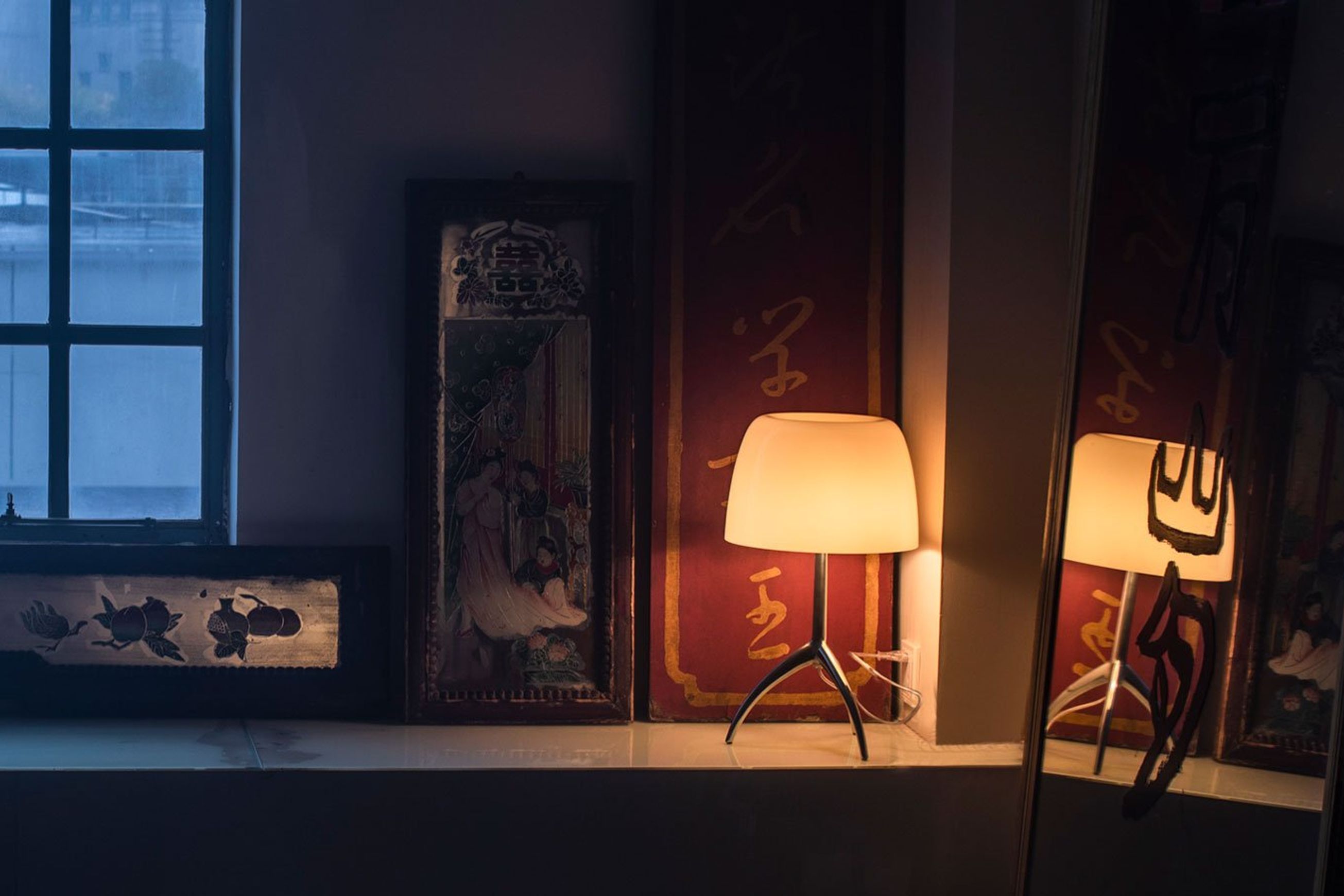 Lumiere Table Lamp