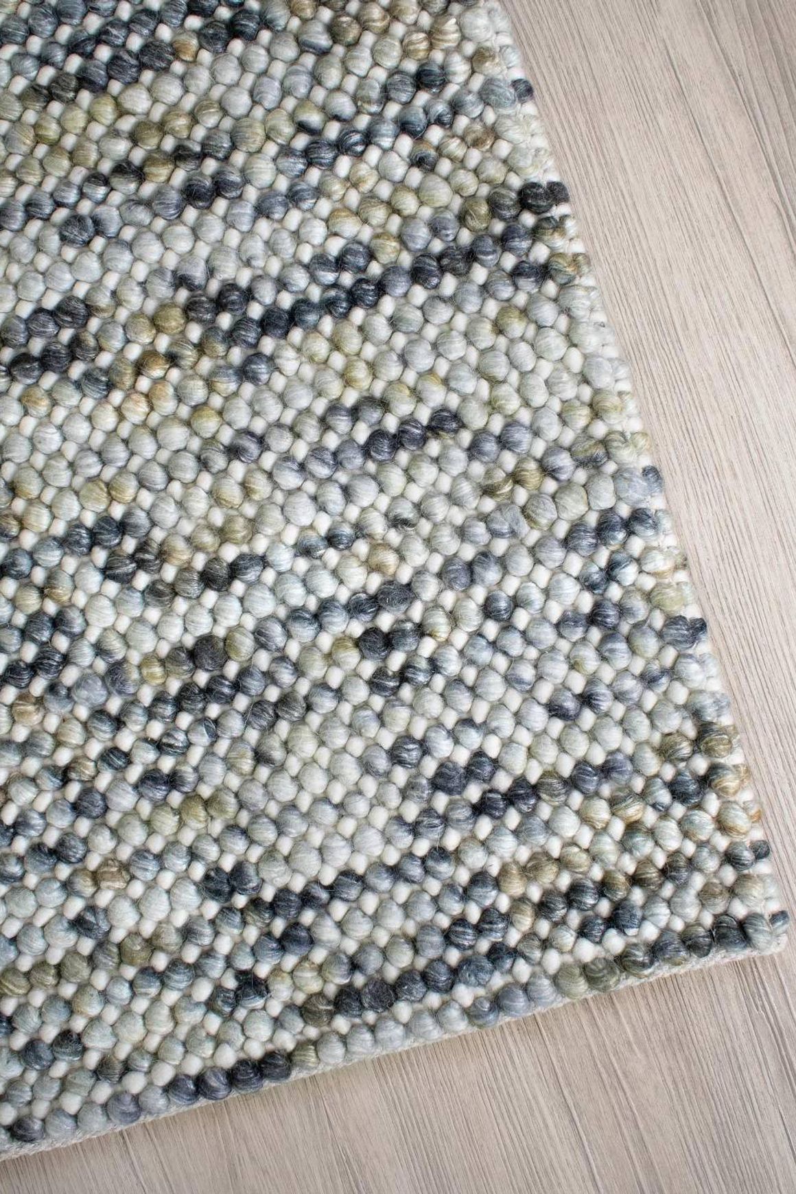 Magic Rug | Mineral