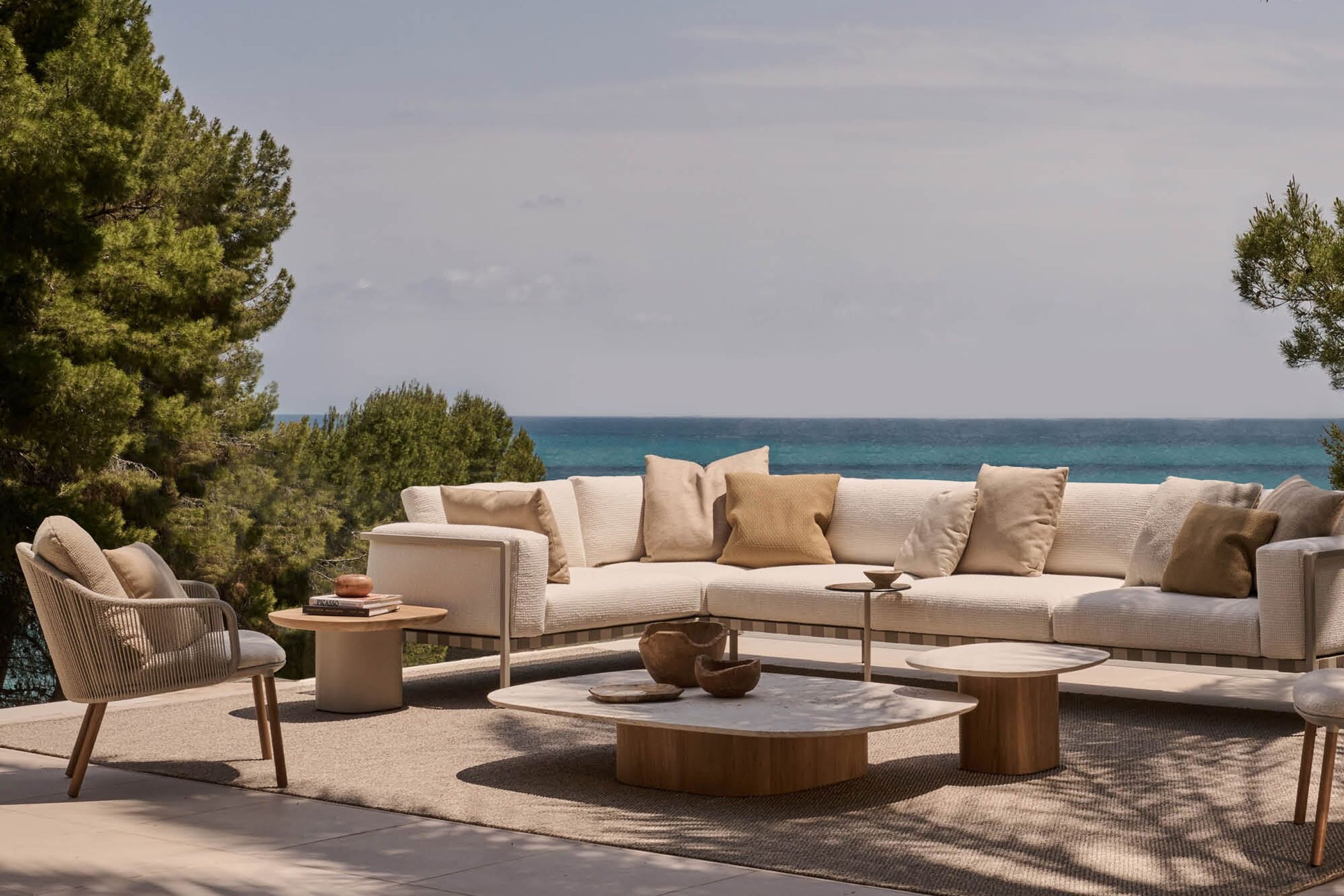 Mare Side Tables