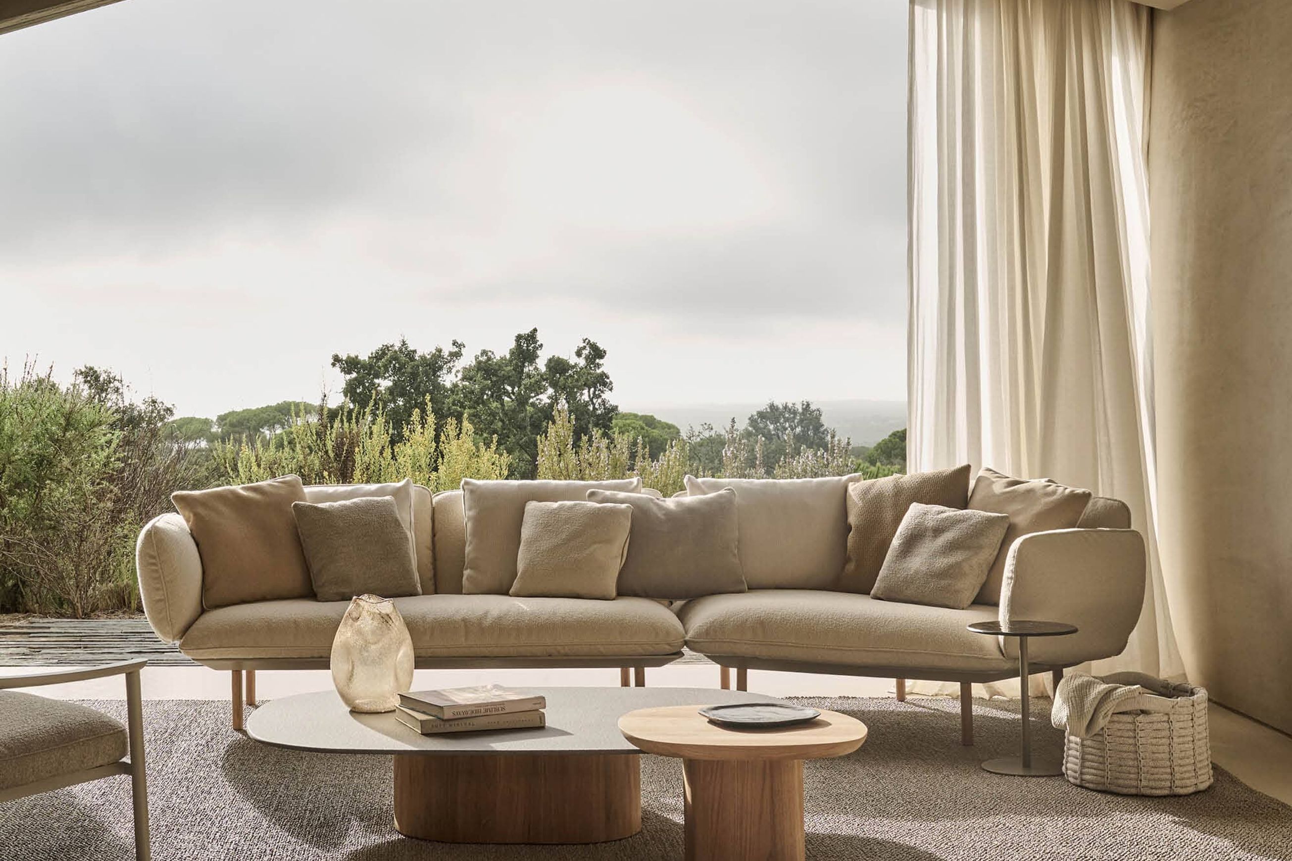 Mare Side Tables