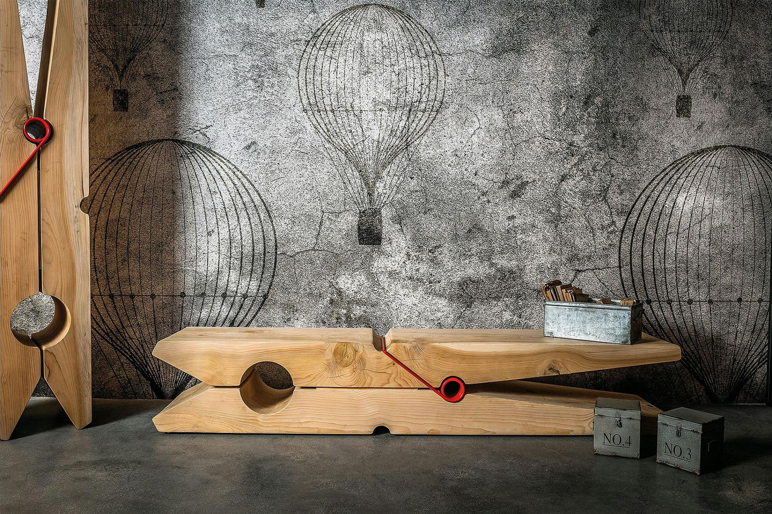 Molletta Bench
