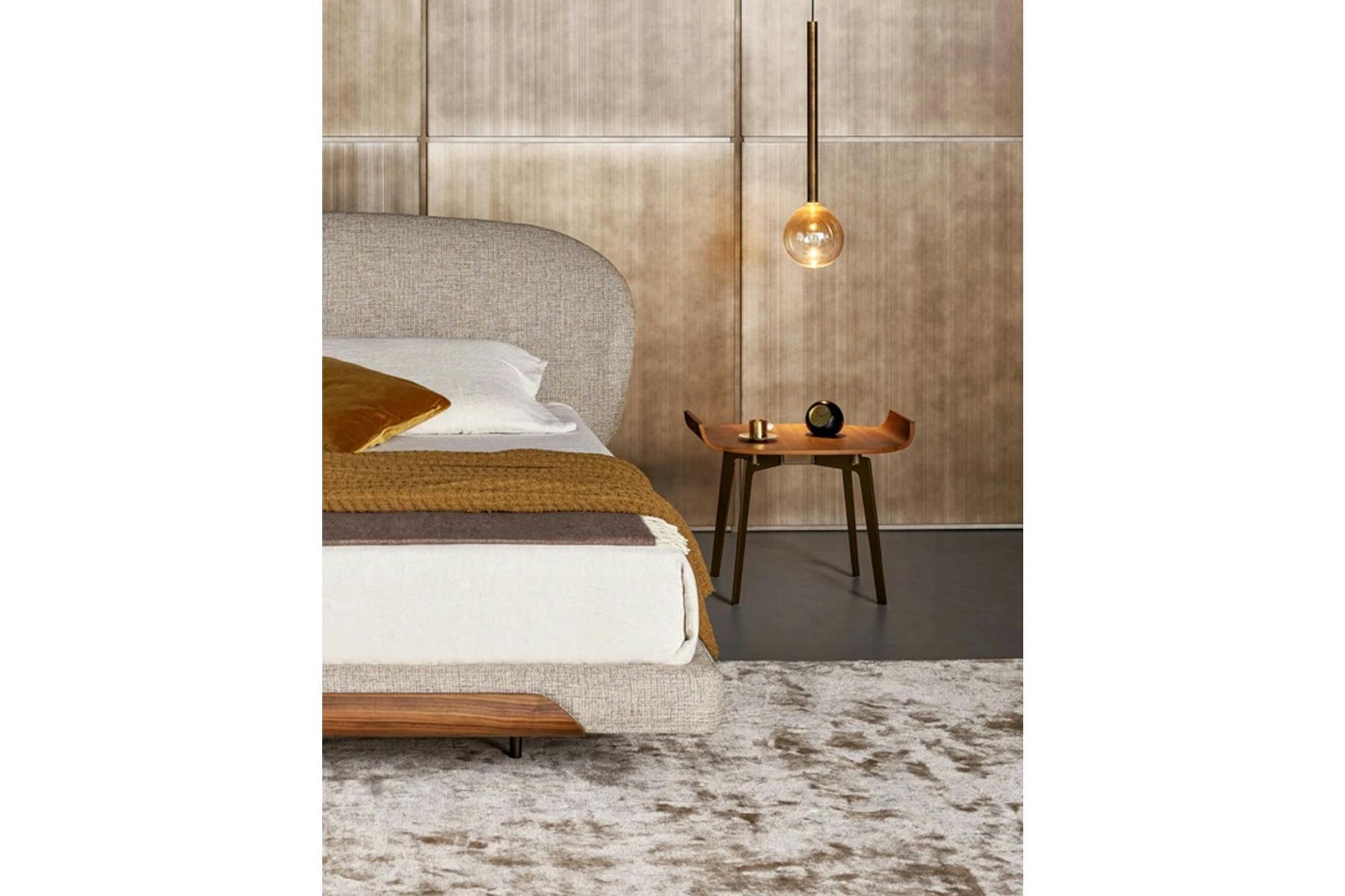 Olos Bedside Table