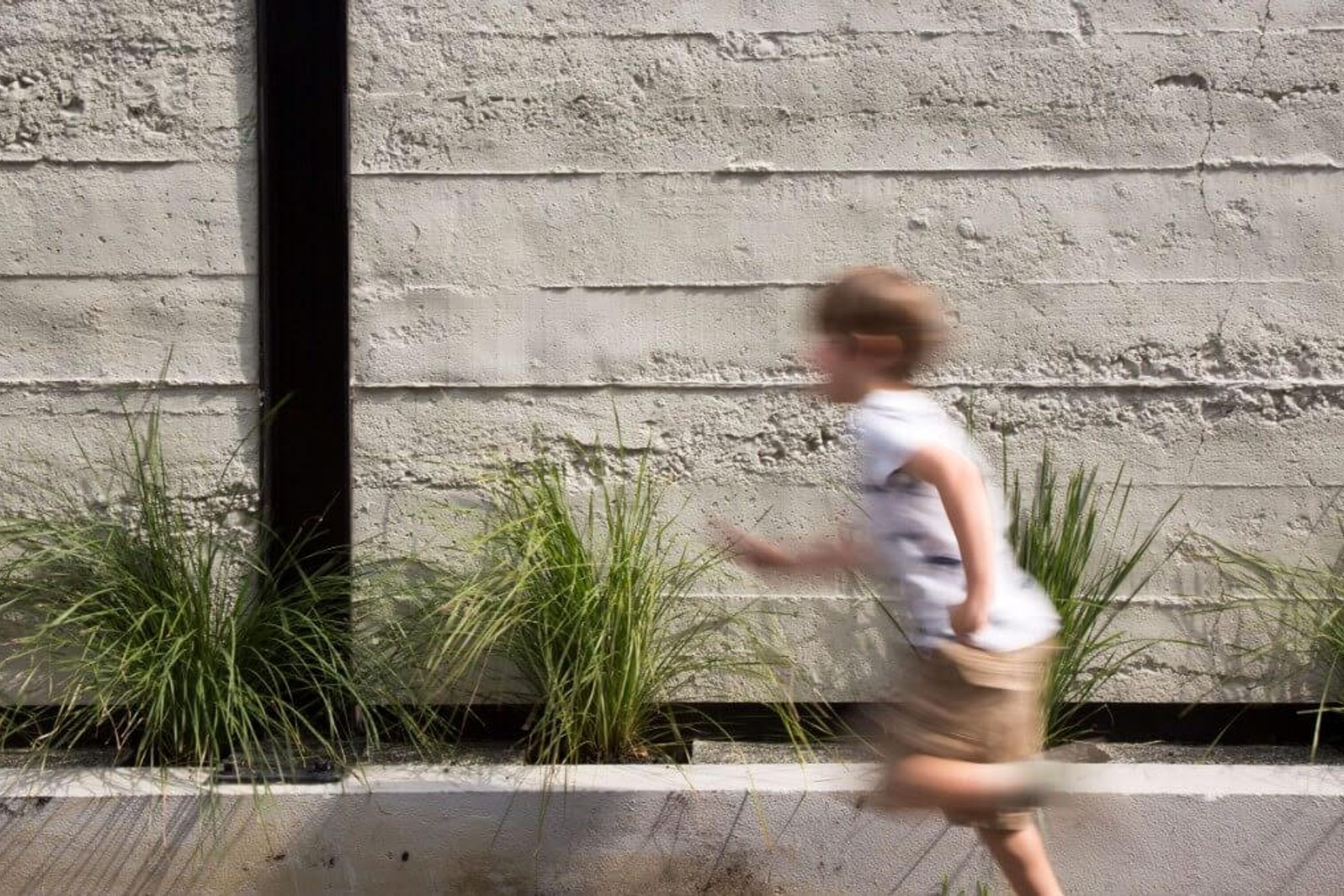 Roughcast Concrete Panels by Muros | Grey Cladding