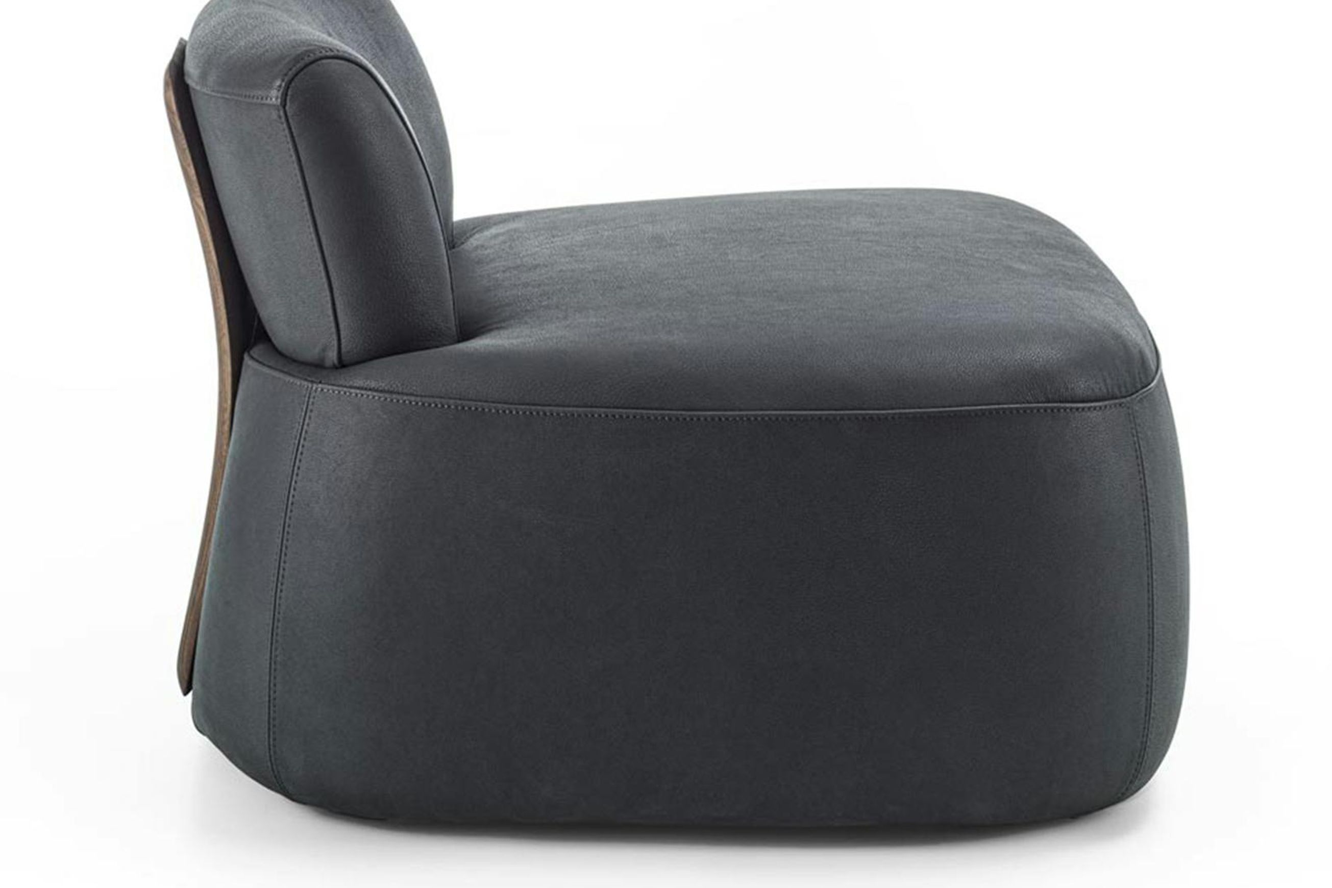 Passo Lounge Chair