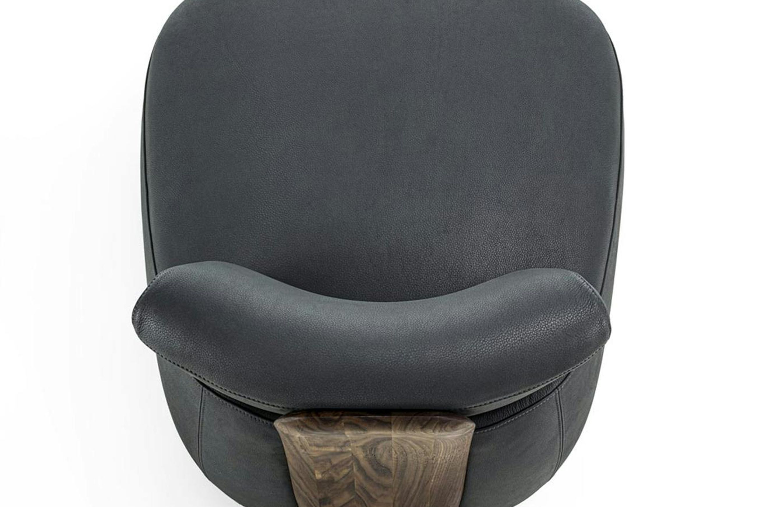 Passo Lounge Chair