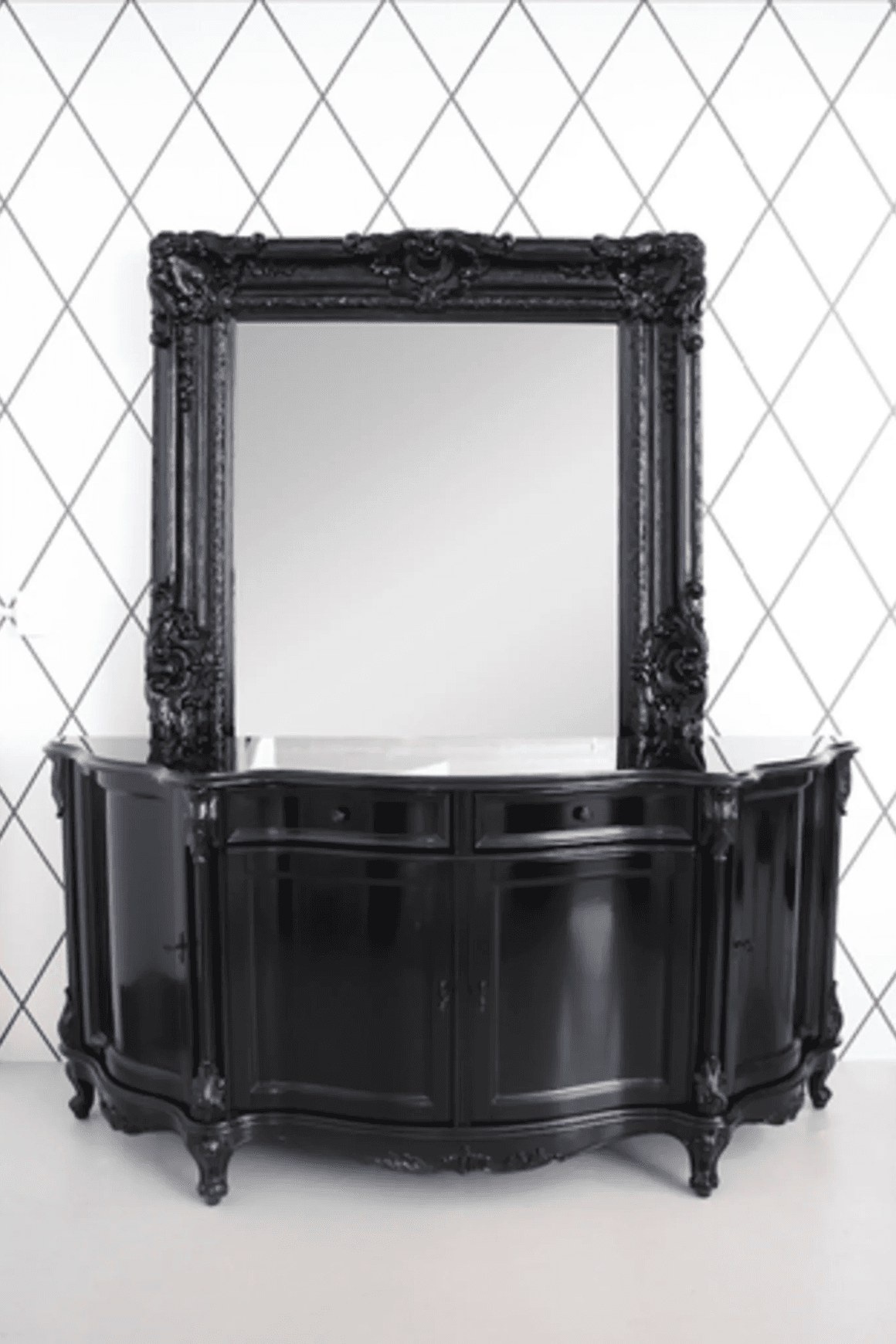 18221 Sideboard