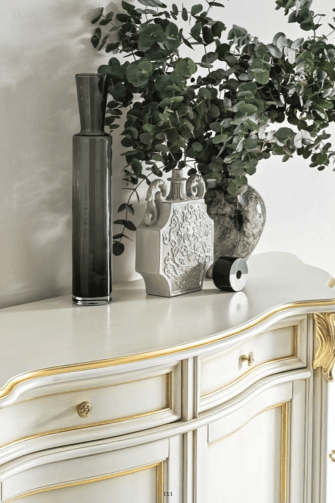 18221 Sideboard
