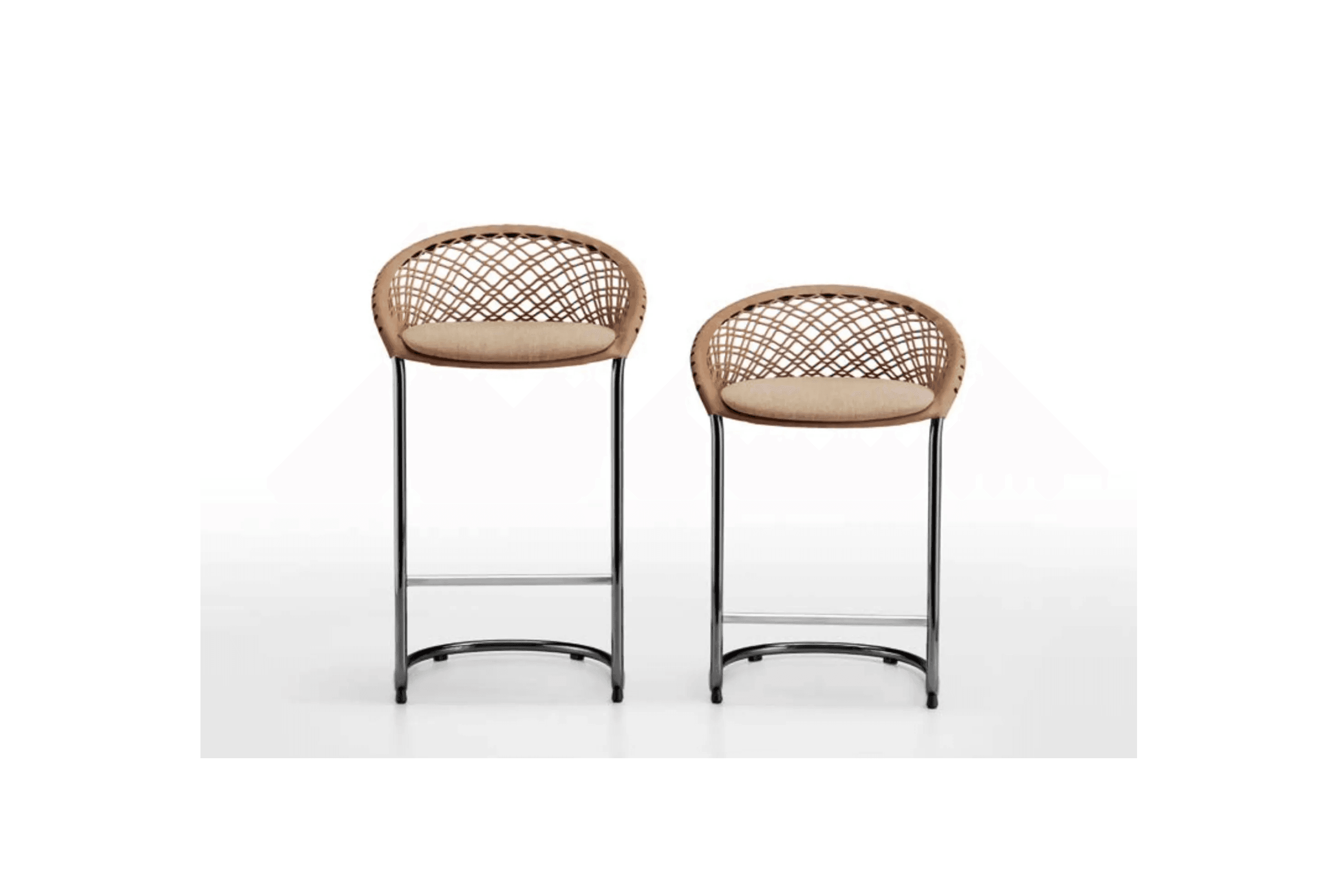 P47 Fixed Barstool