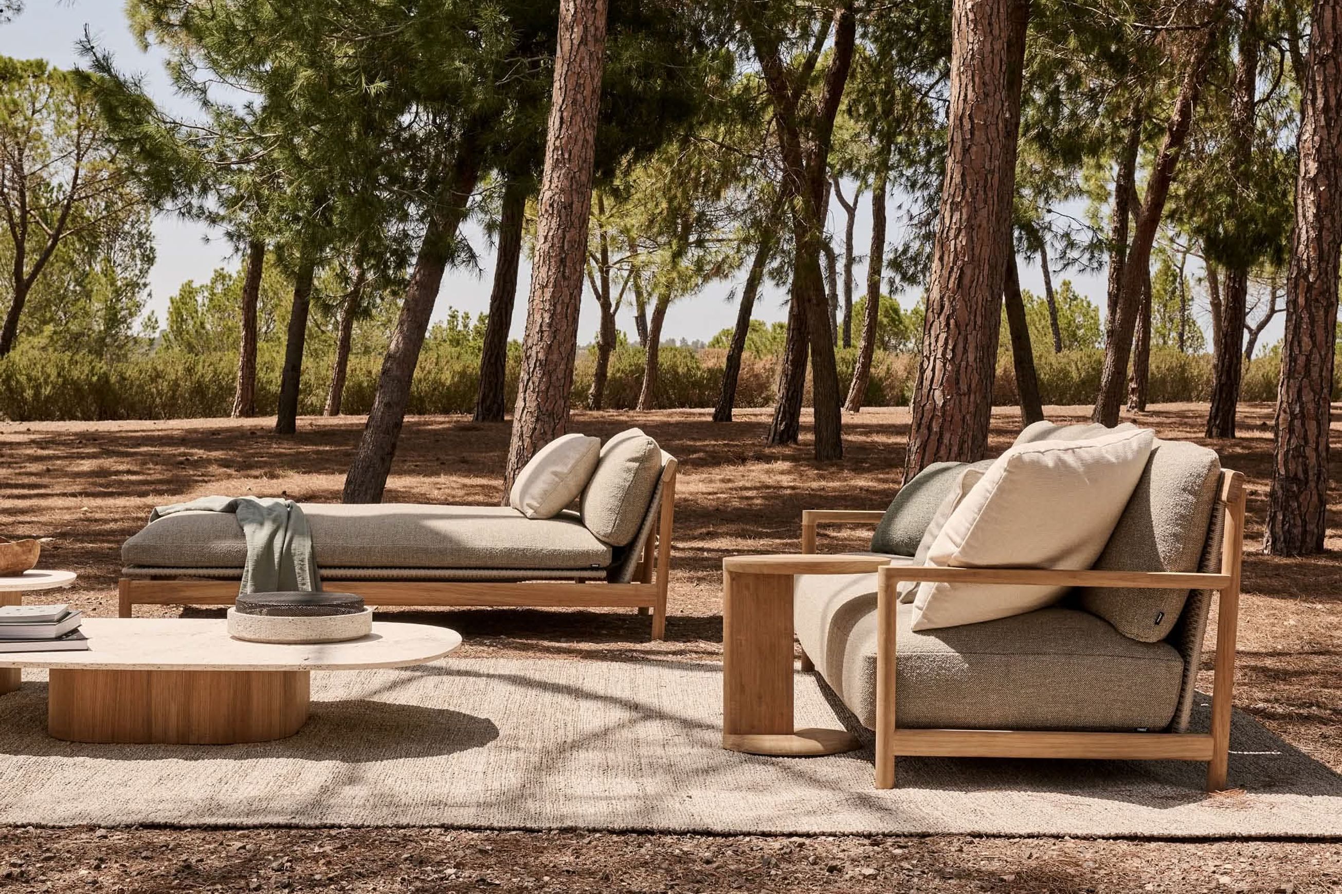SEREN Coffee Table